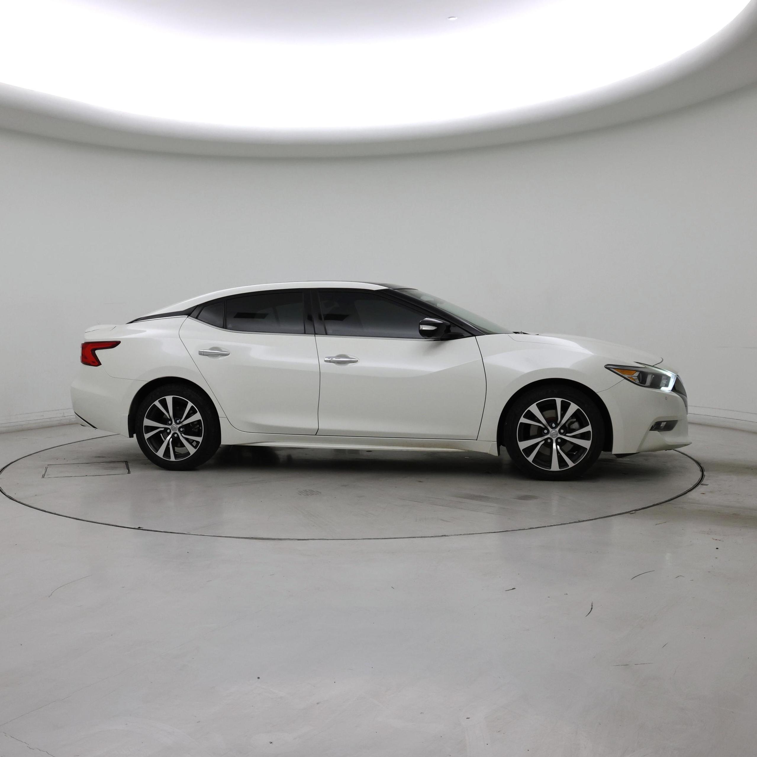 Thumbnail: 2016 Nissan Maxima - 7