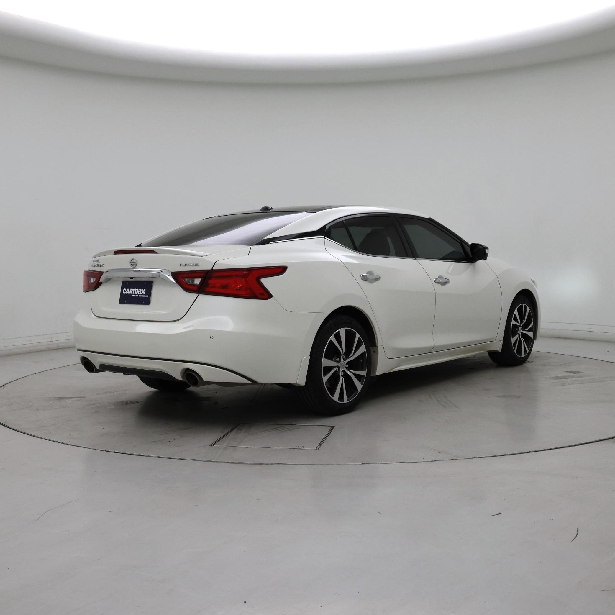Thumbnail: 2016 Nissan Maxima - 8
