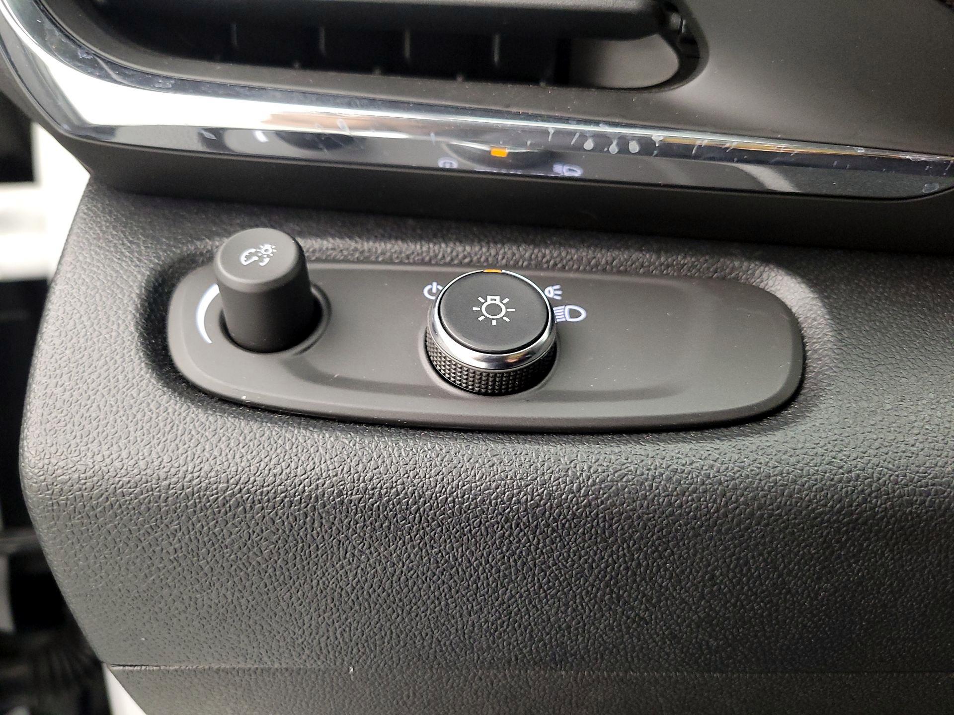 Thumbnail: 2025 Buick Envista - 13