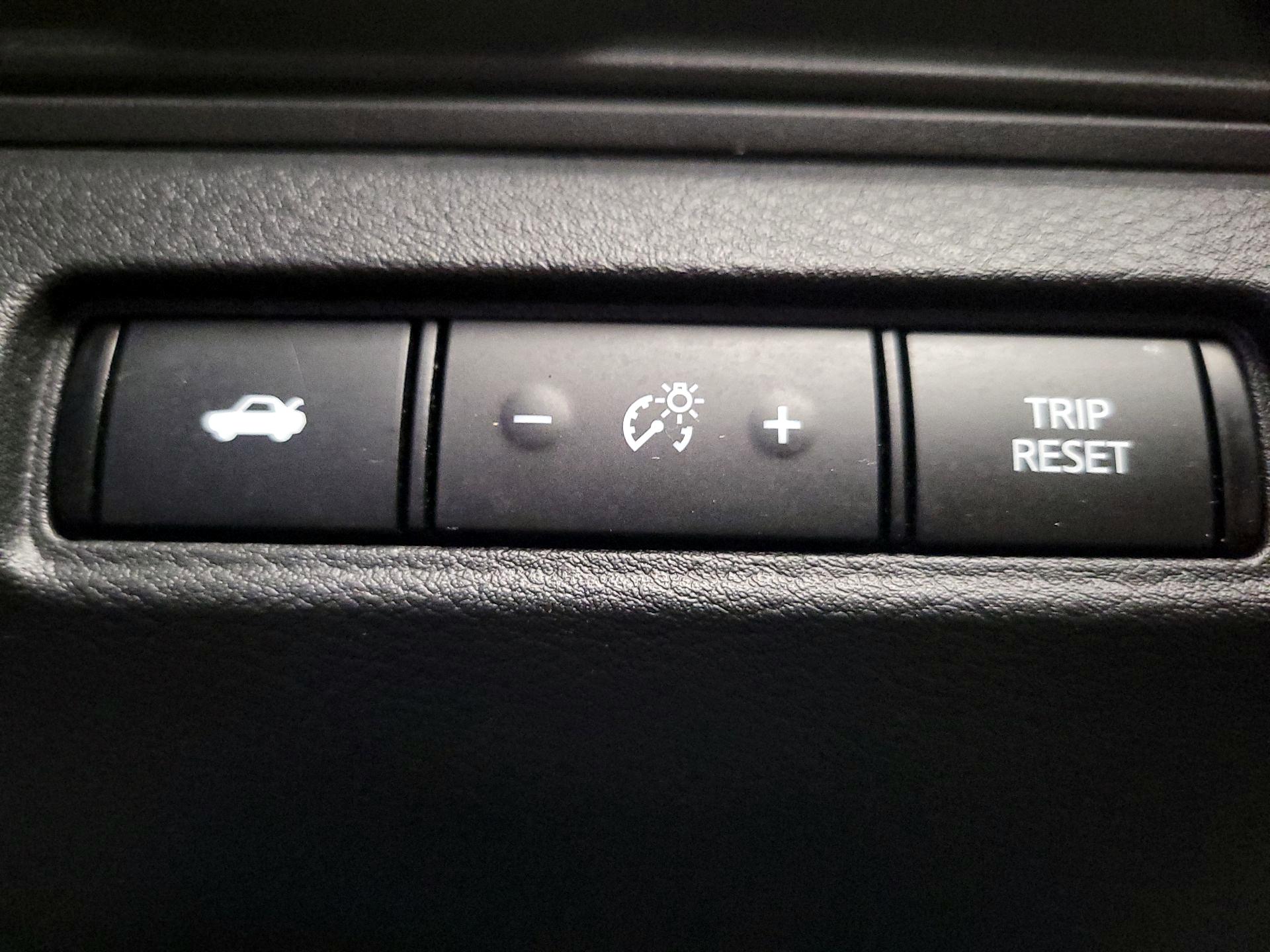 Thumbnail: 2023 Nissan Altima - 13