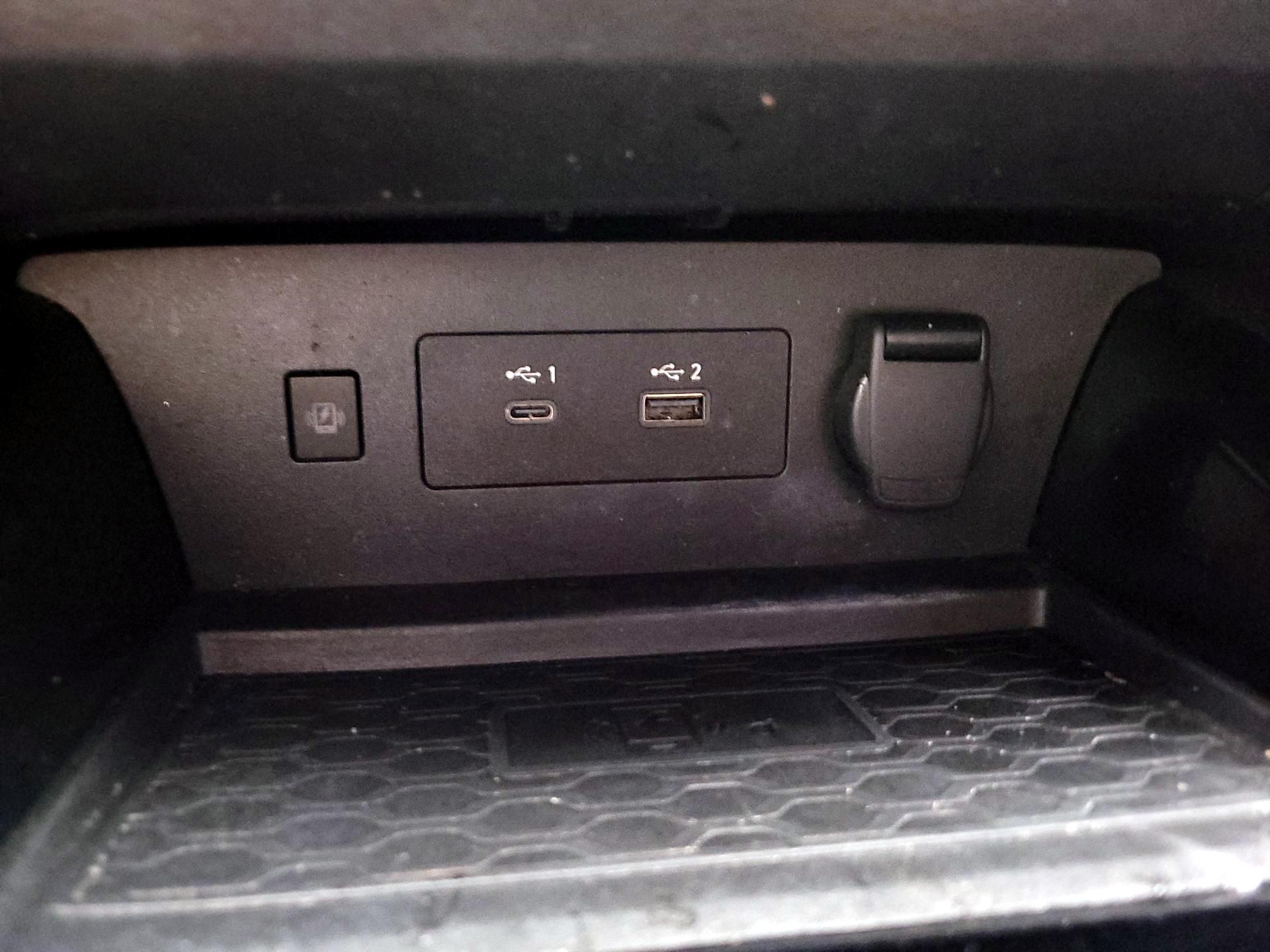 Thumbnail: 2023 Nissan Altima - 18