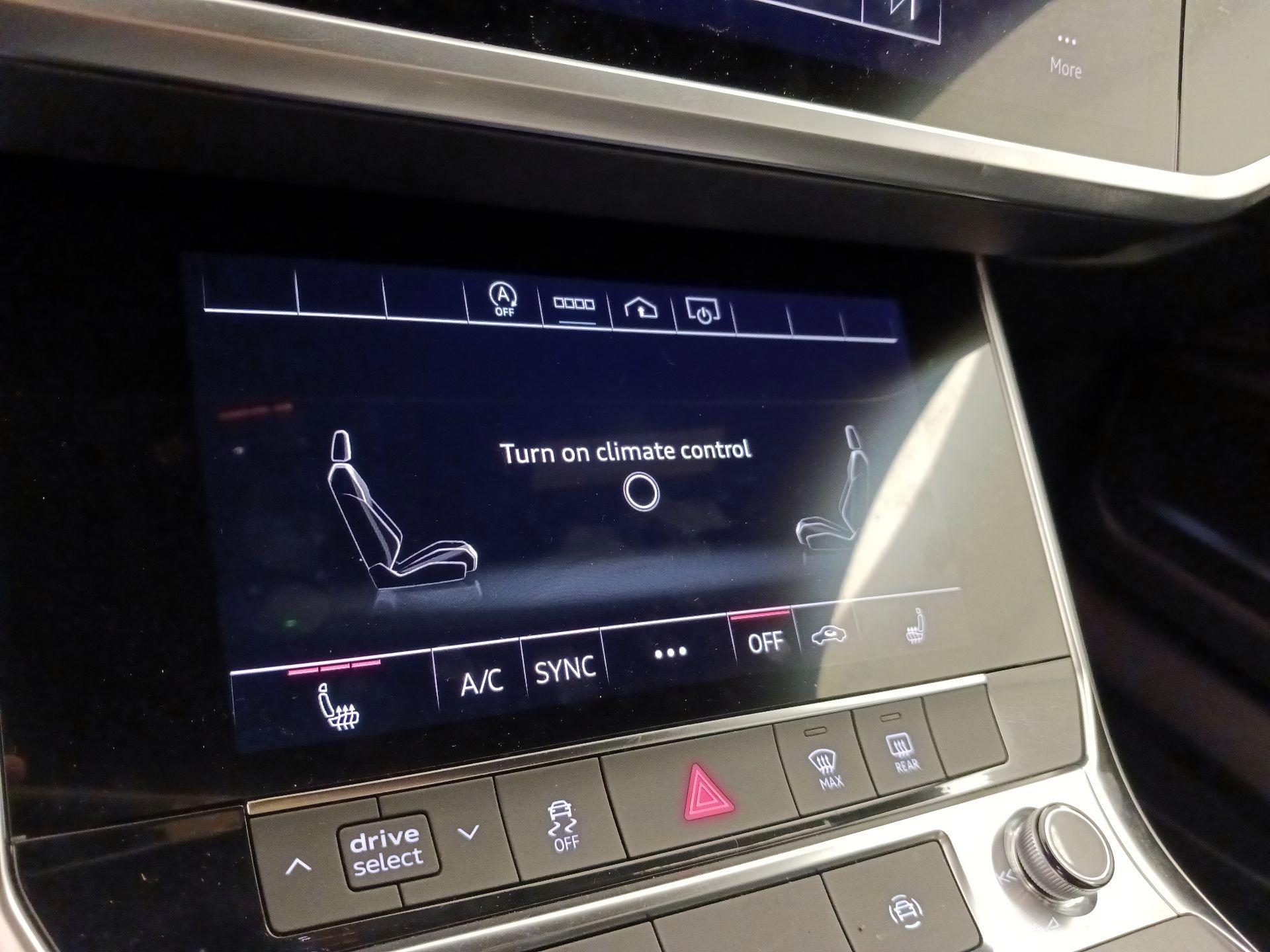 Thumbnail: 2024 Audi A6 - 17