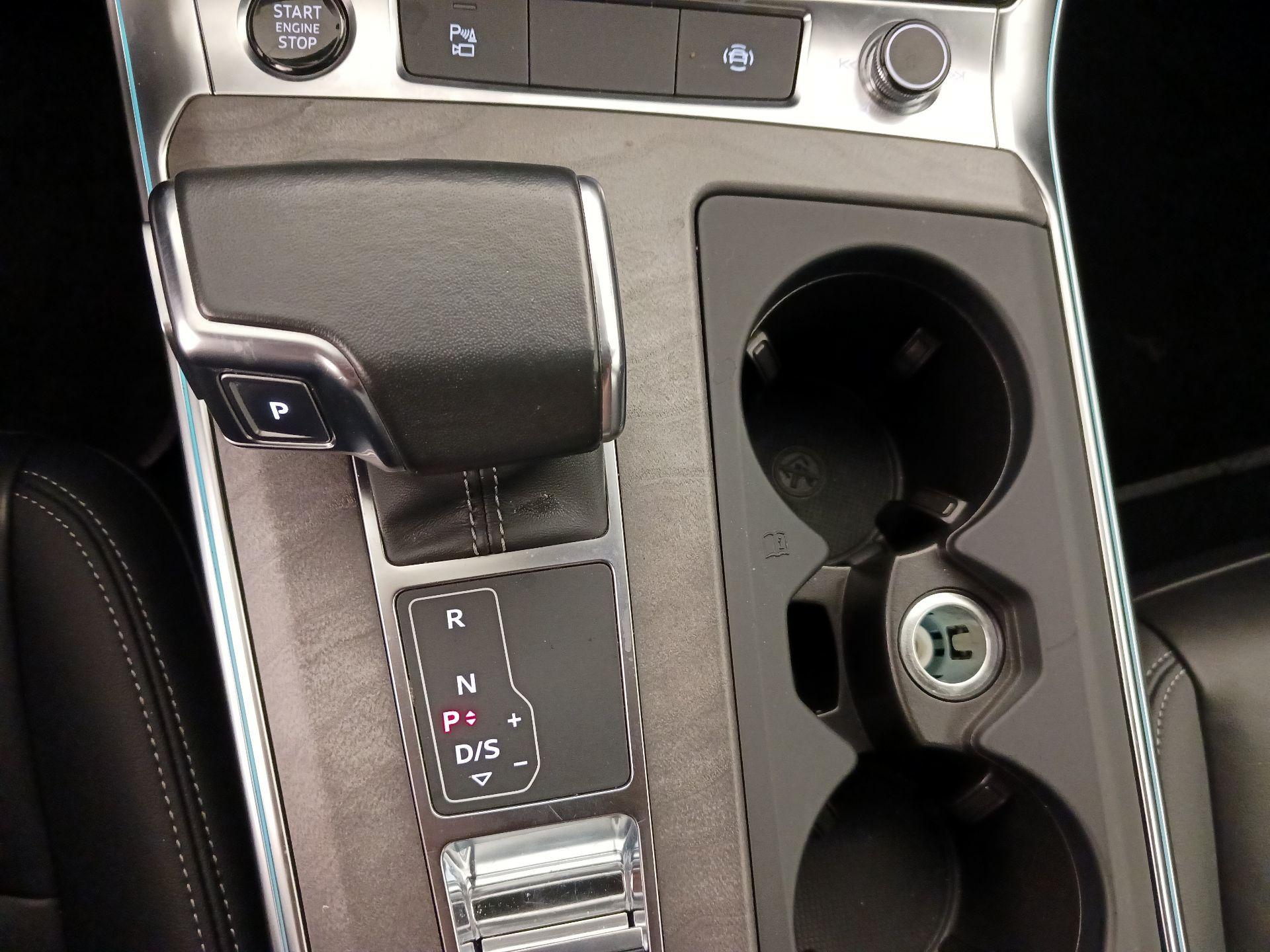 Thumbnail: 2024 Audi A6 - 18