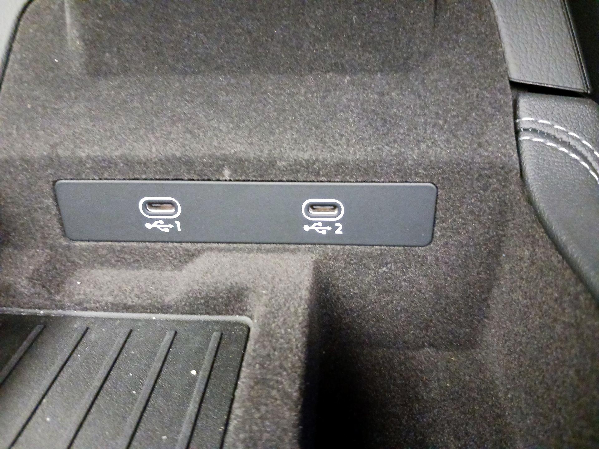 Thumbnail: 2024 Audi A6 - 19