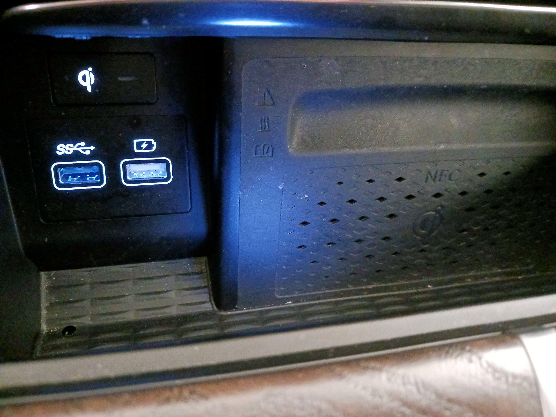 Thumbnail: 2024 Genesis GV80 - 19