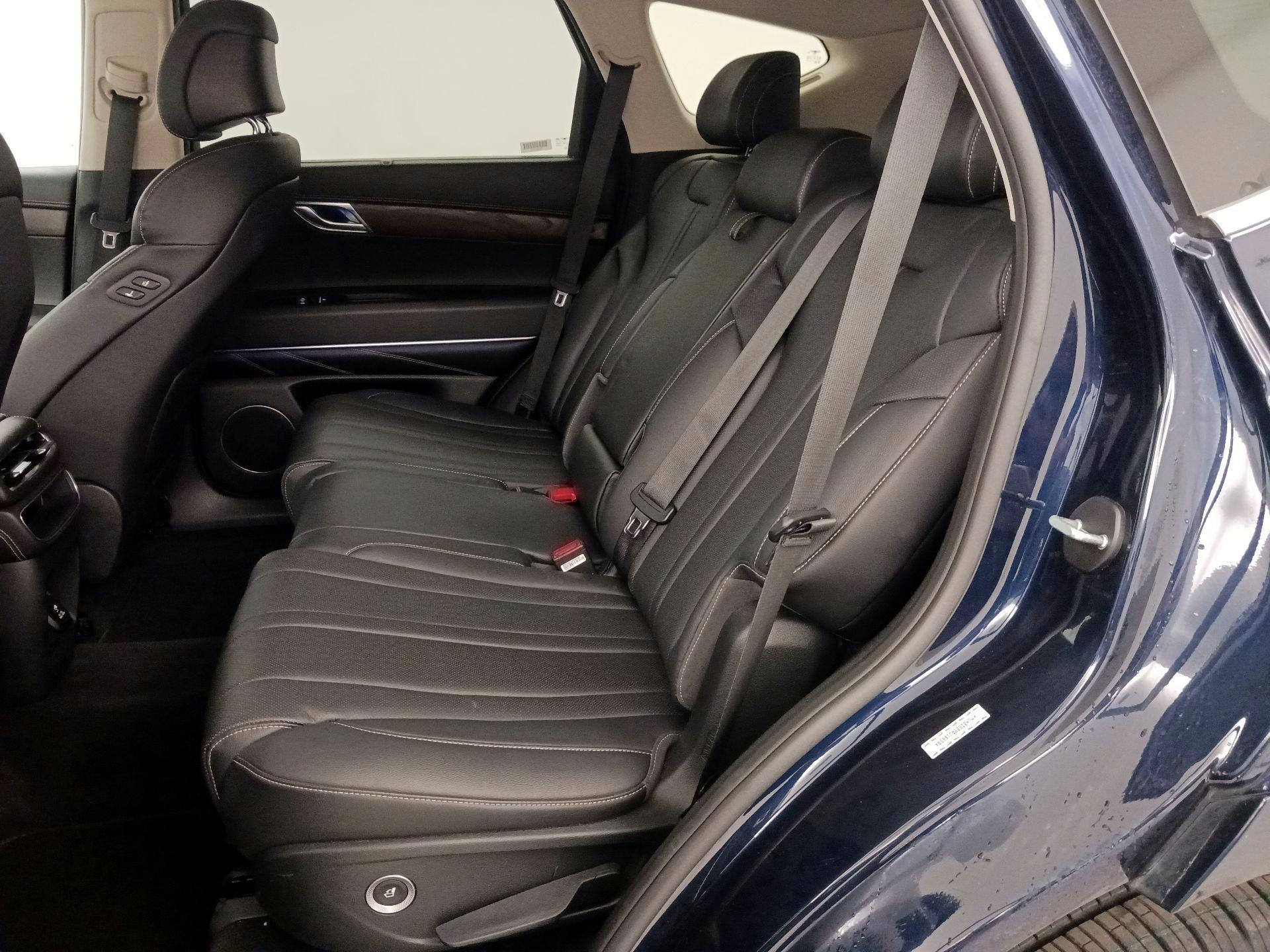 Thumbnail: 2024 Genesis GV80 - 20