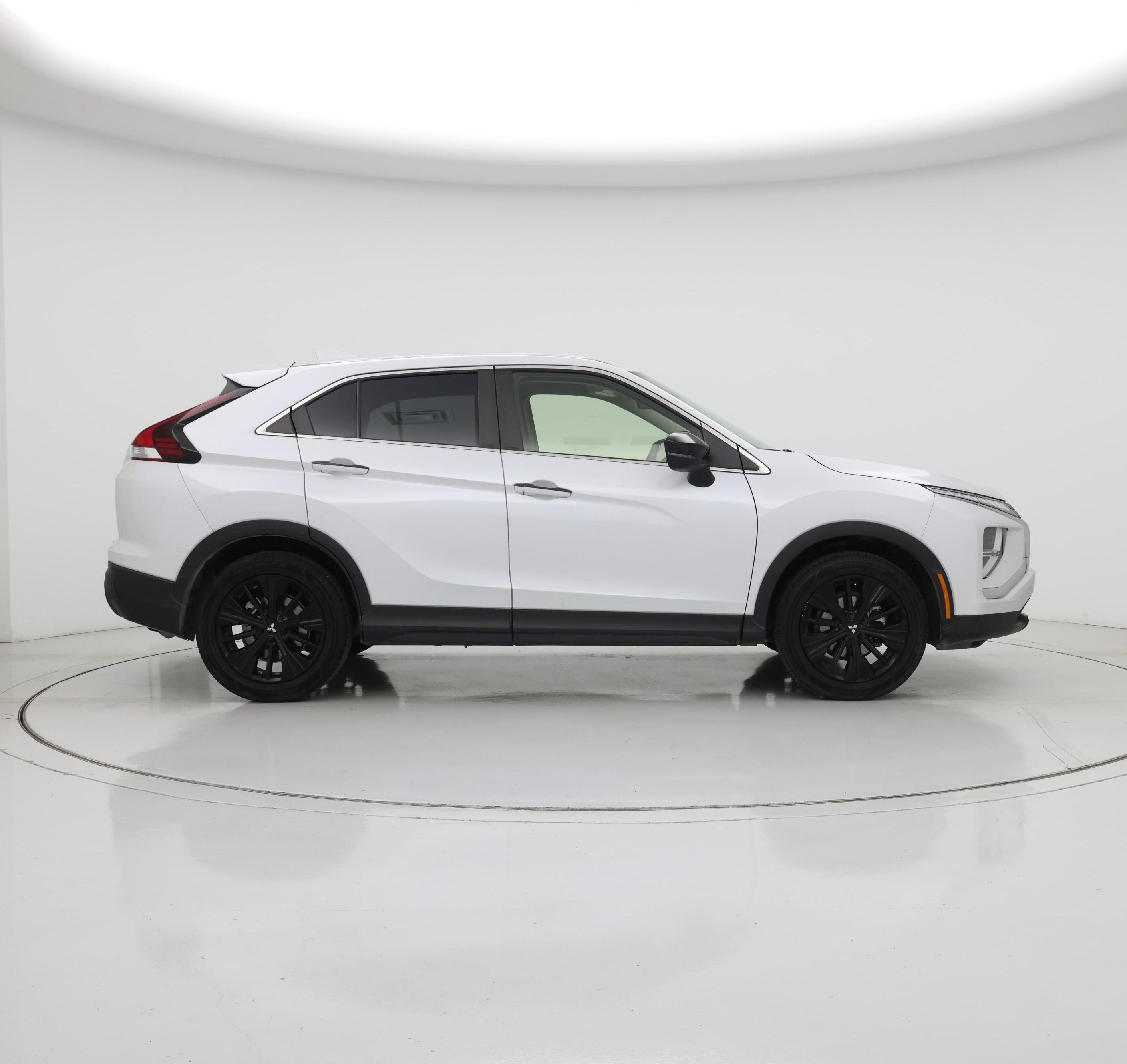 Thumbnail: 2022 Mitsubishi Eclipse Cross - 7