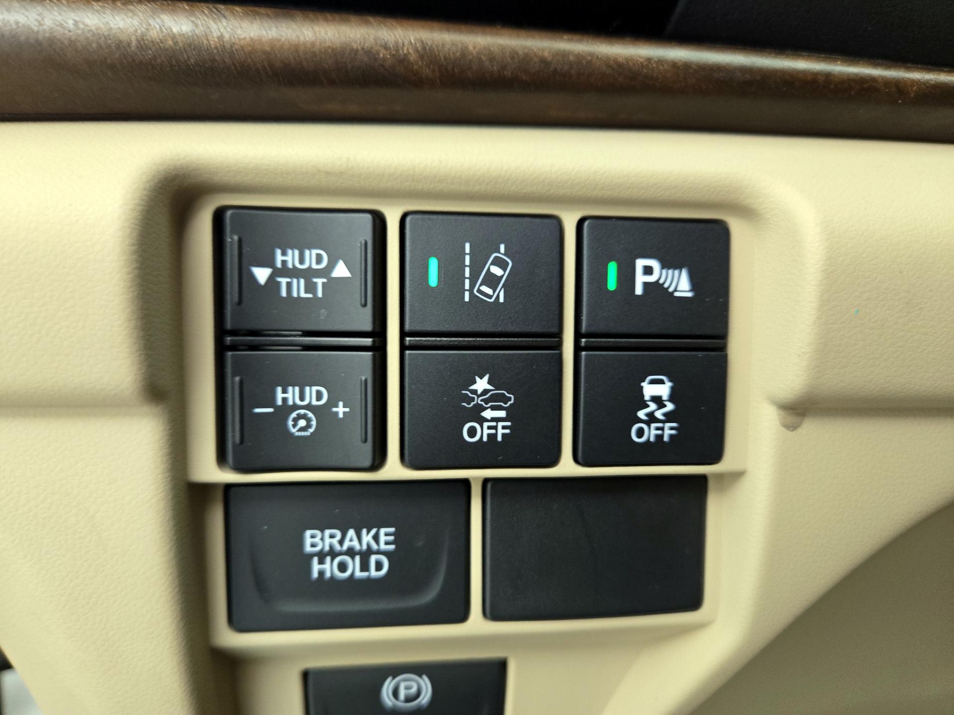 Thumbnail: 2020 Acura RDX - 13