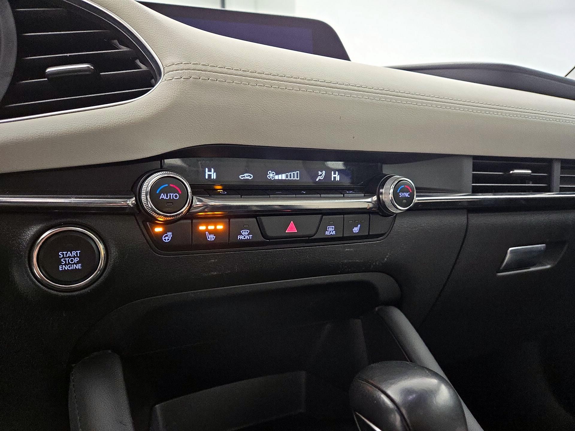 Thumbnail: 2022 Mazda Mazda3 - 17