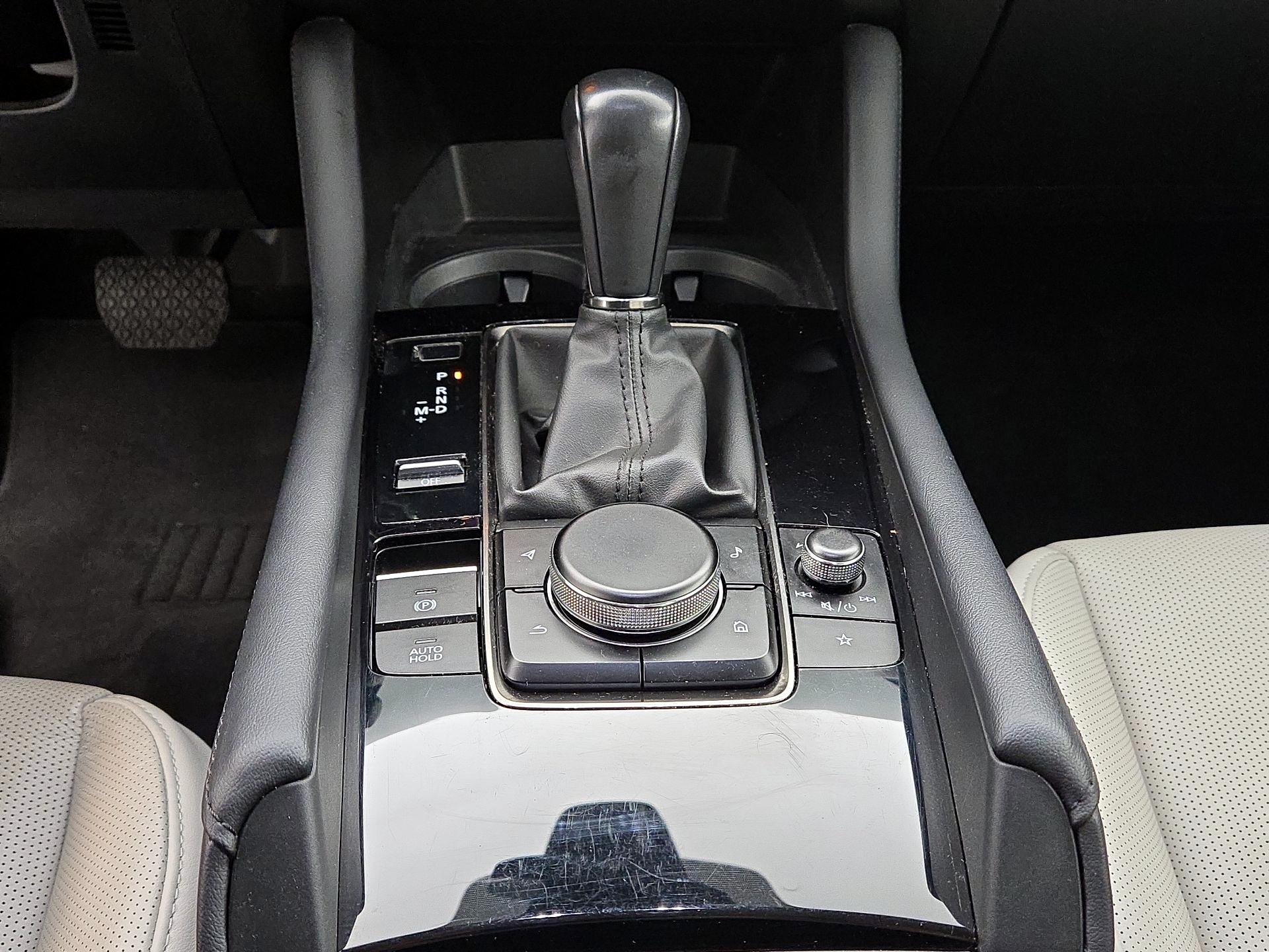 Thumbnail: 2022 Mazda Mazda3 - 18