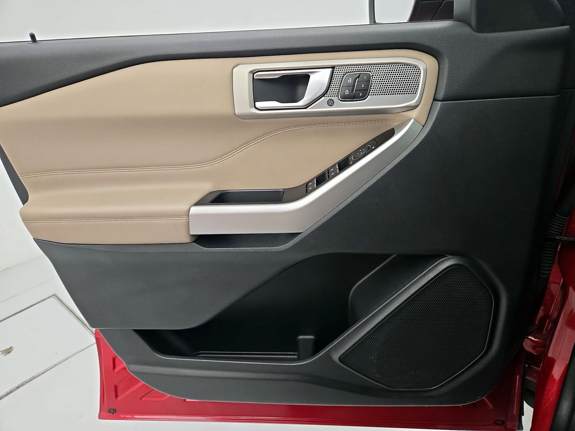 Thumbnail: 2021 Ford Explorer - 12