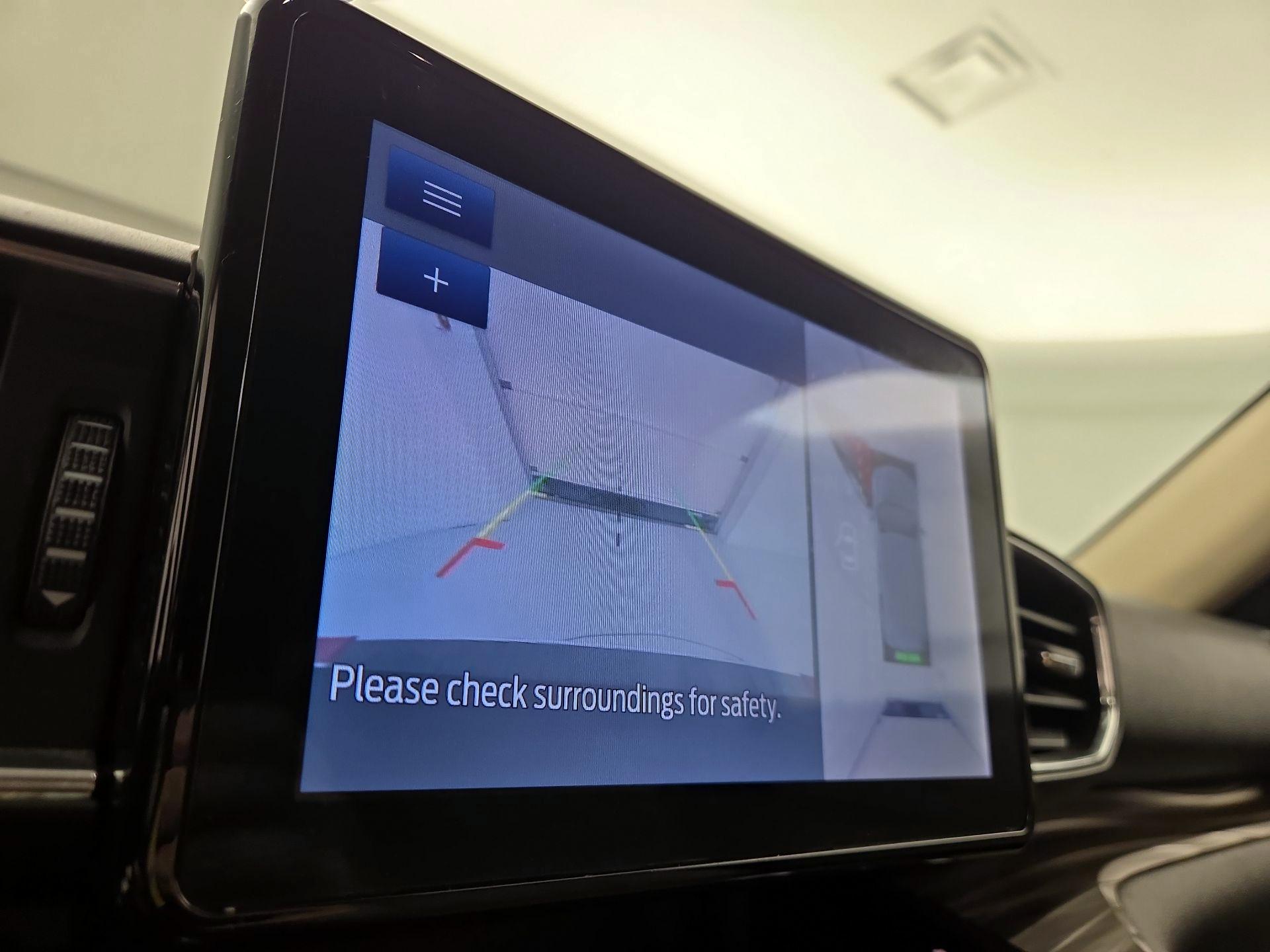 Thumbnail: 2021 Ford Explorer - 15