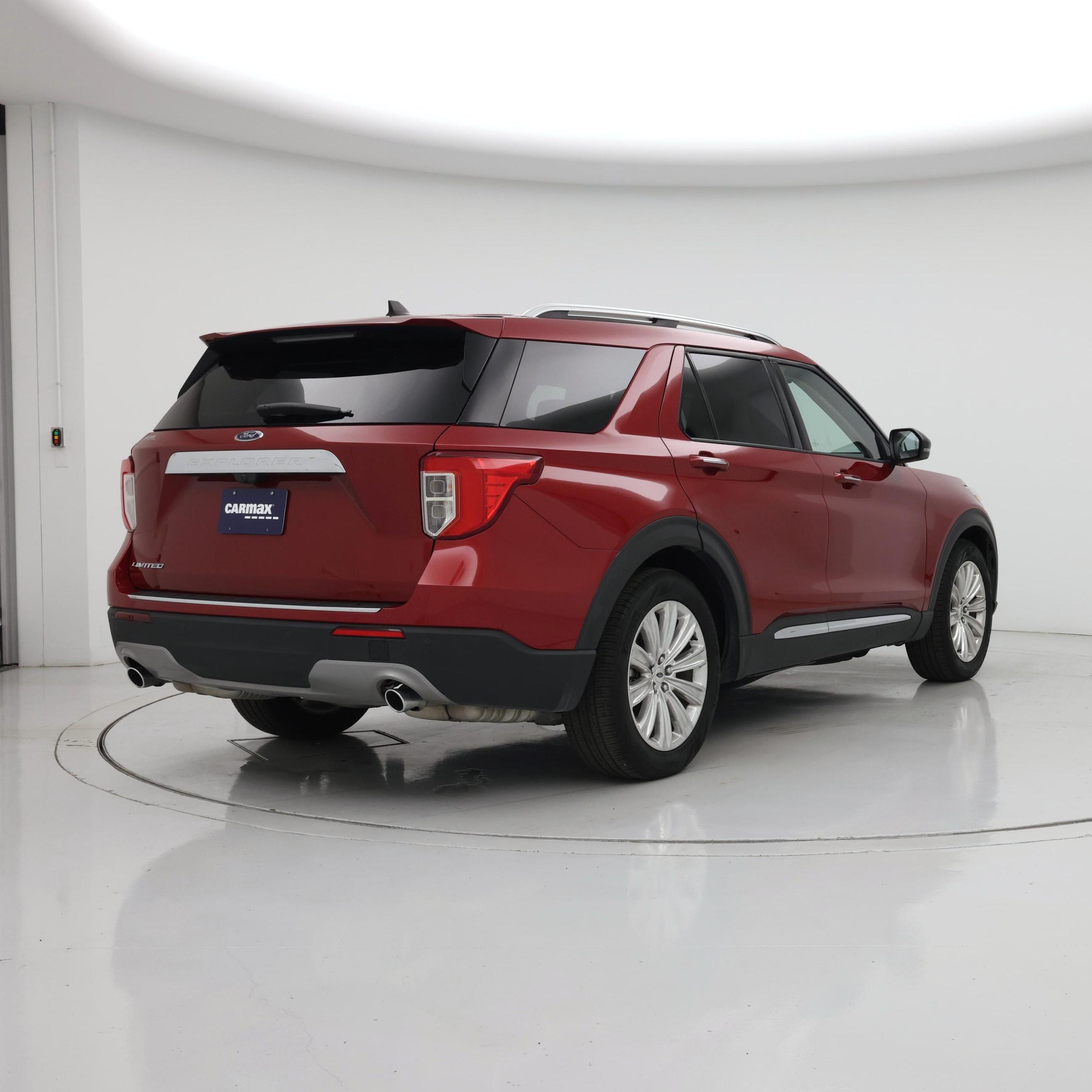 Thumbnail: 2021 Ford Explorer - 8