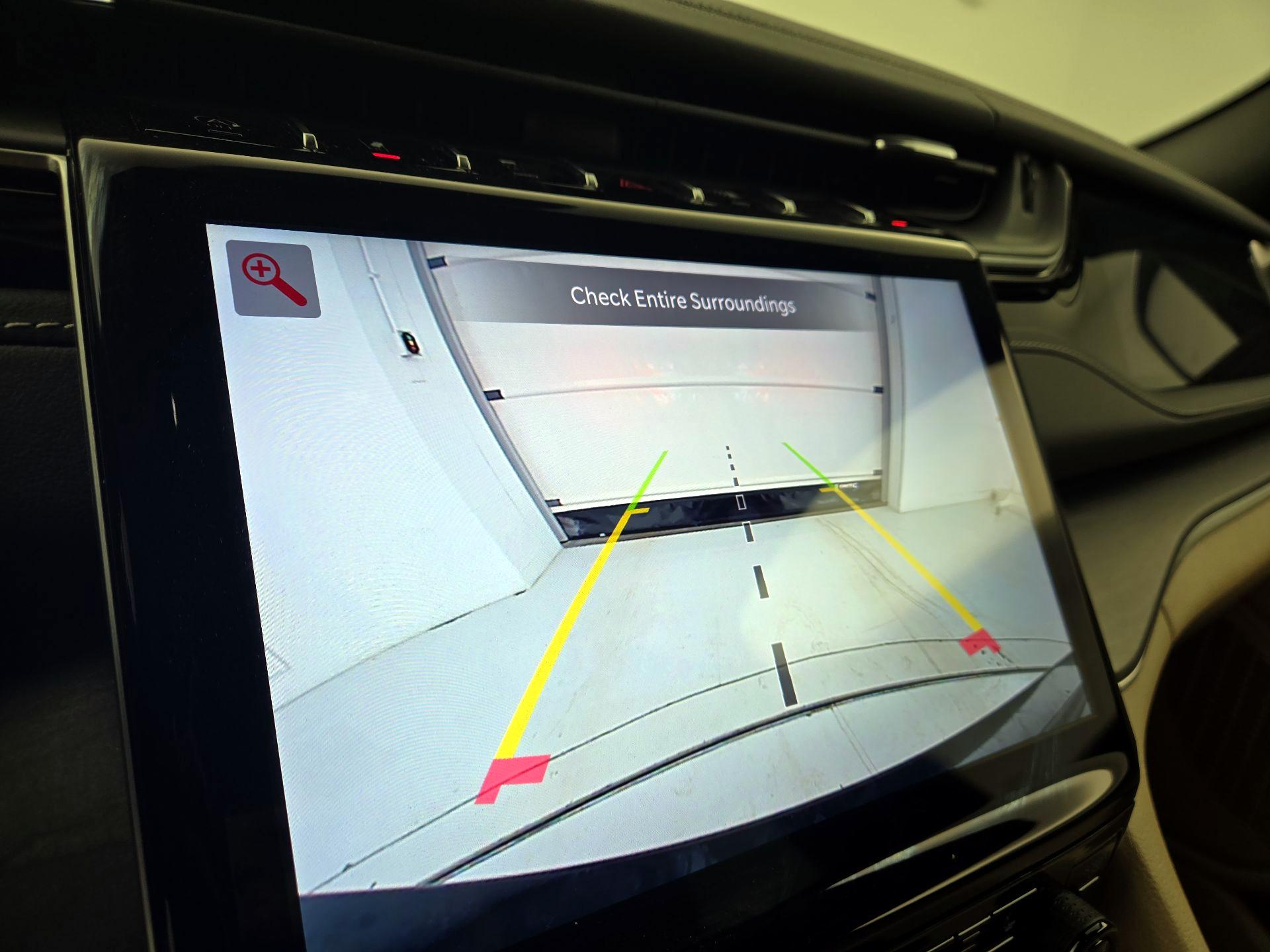 Thumbnail: 2023 Jeep Grand Cherokee - 15