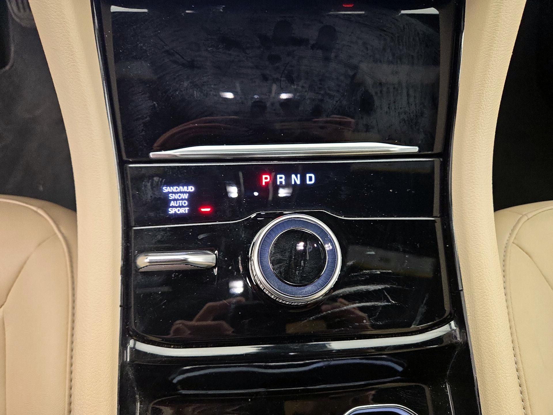 Thumbnail: 2023 Jeep Grand Cherokee - 18