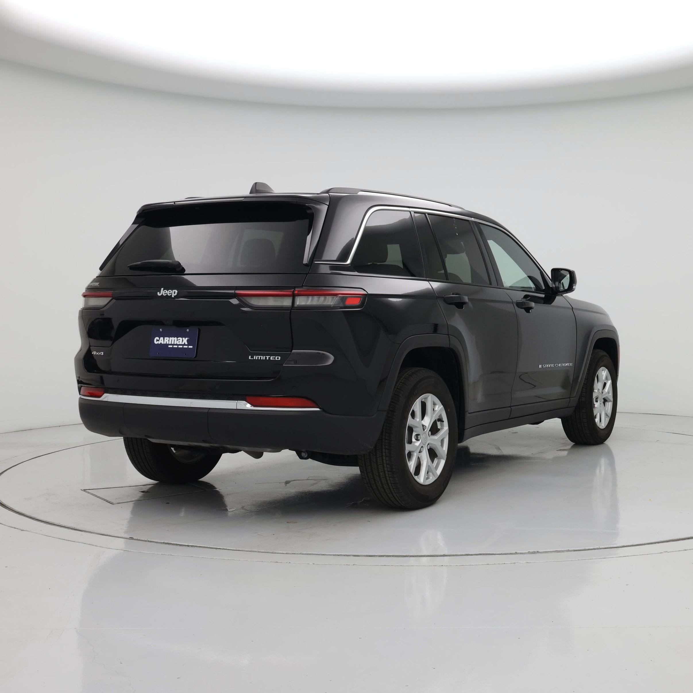 Thumbnail: 2023 Jeep Grand Cherokee - 8