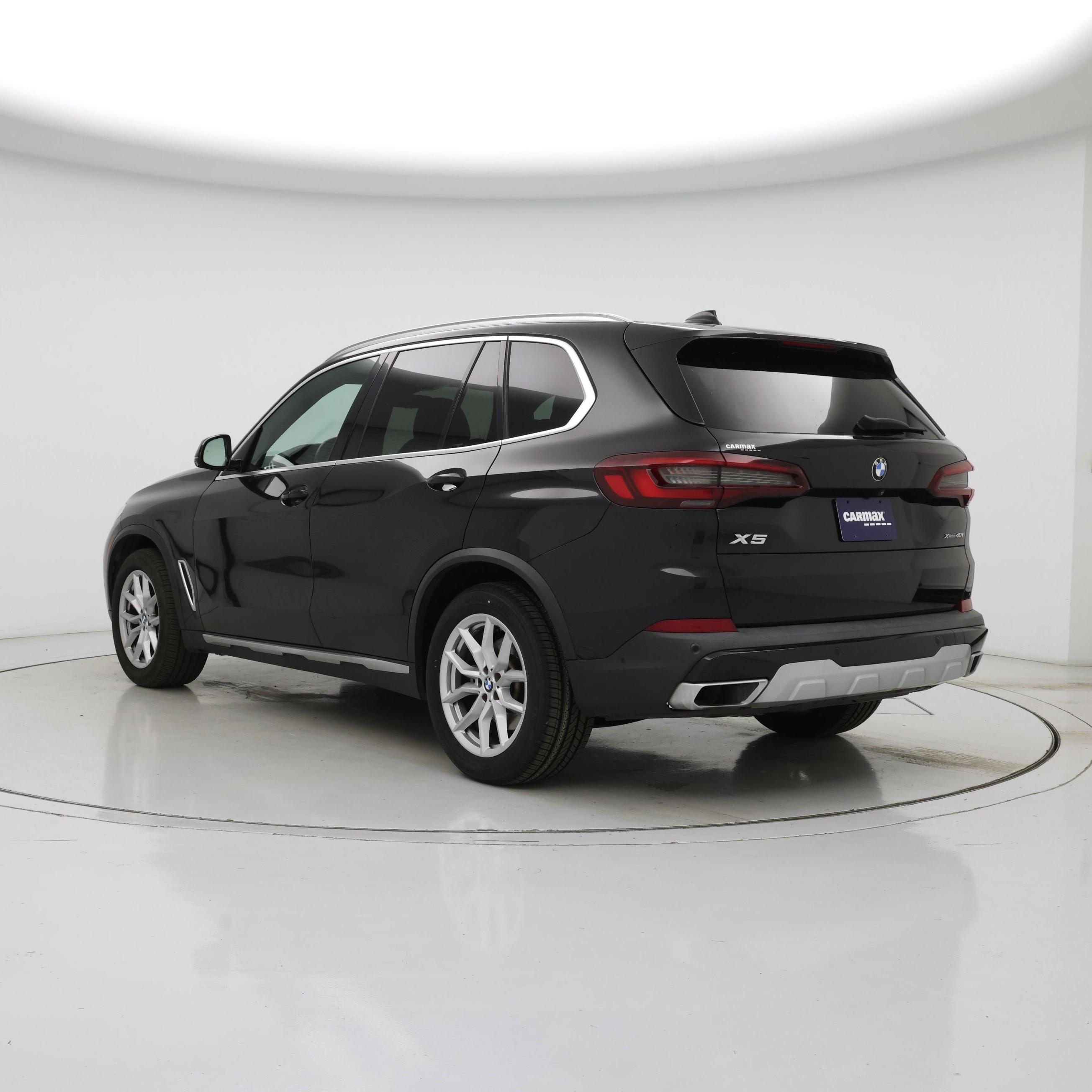 Thumbnail: 2022 BMW X5 - 2