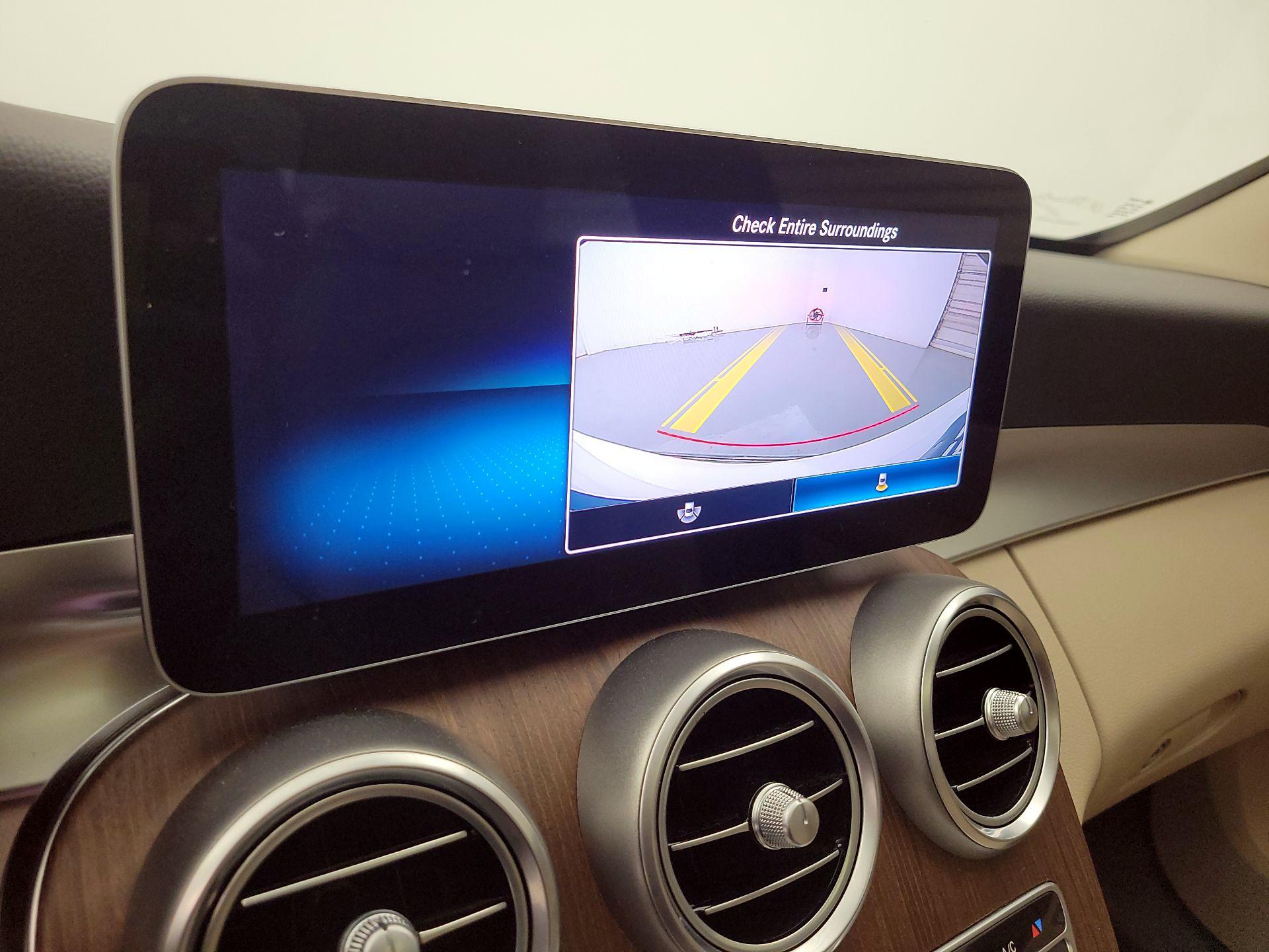 Thumbnail: 2020 Mercedes-Benz C-Class - 14