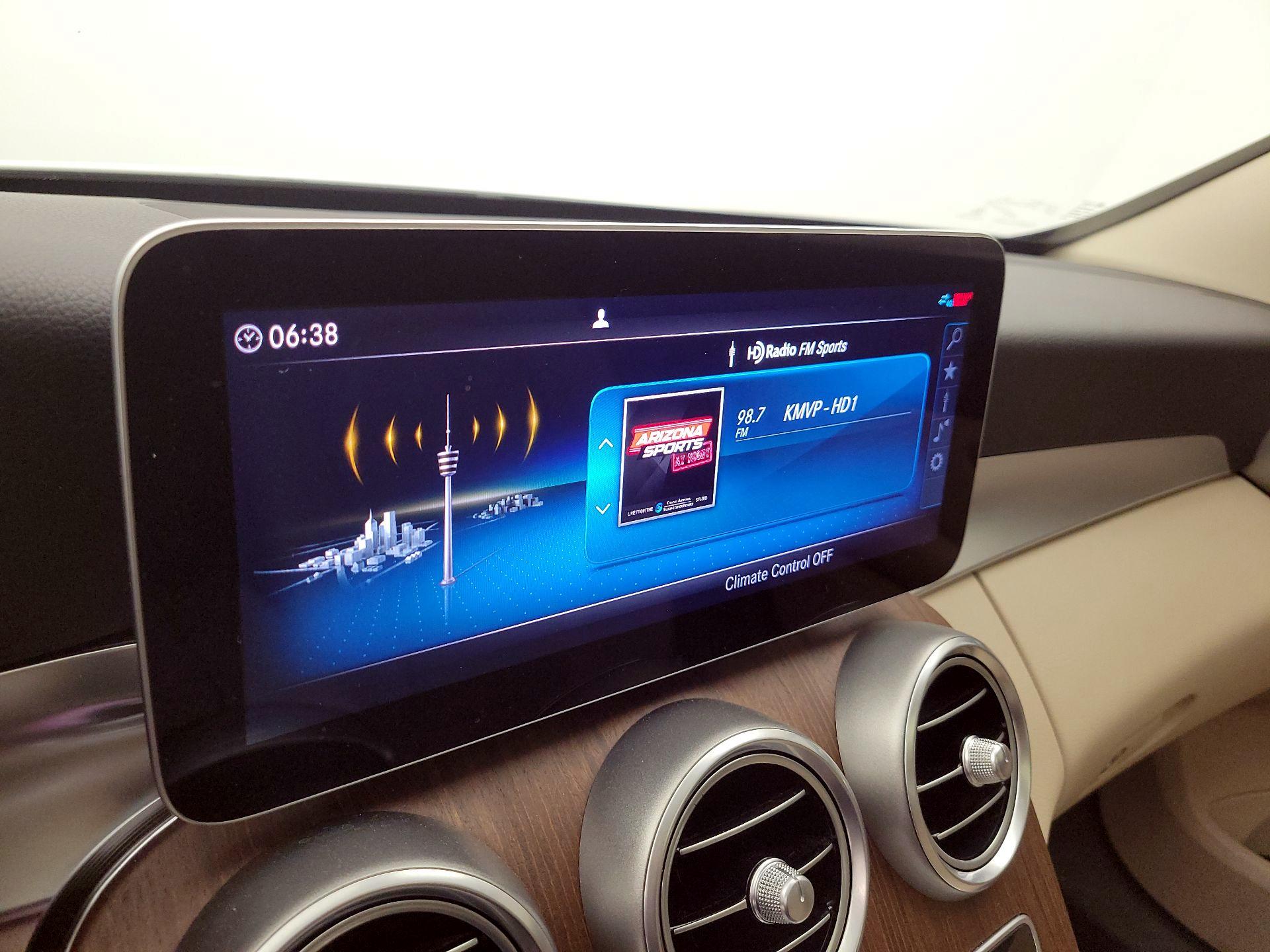 Thumbnail: 2020 Mercedes-Benz C-Class - 15