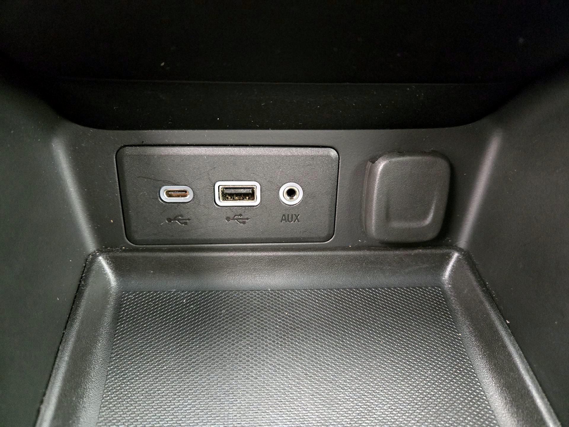 Thumbnail: 2023 GMC Terrain - 18