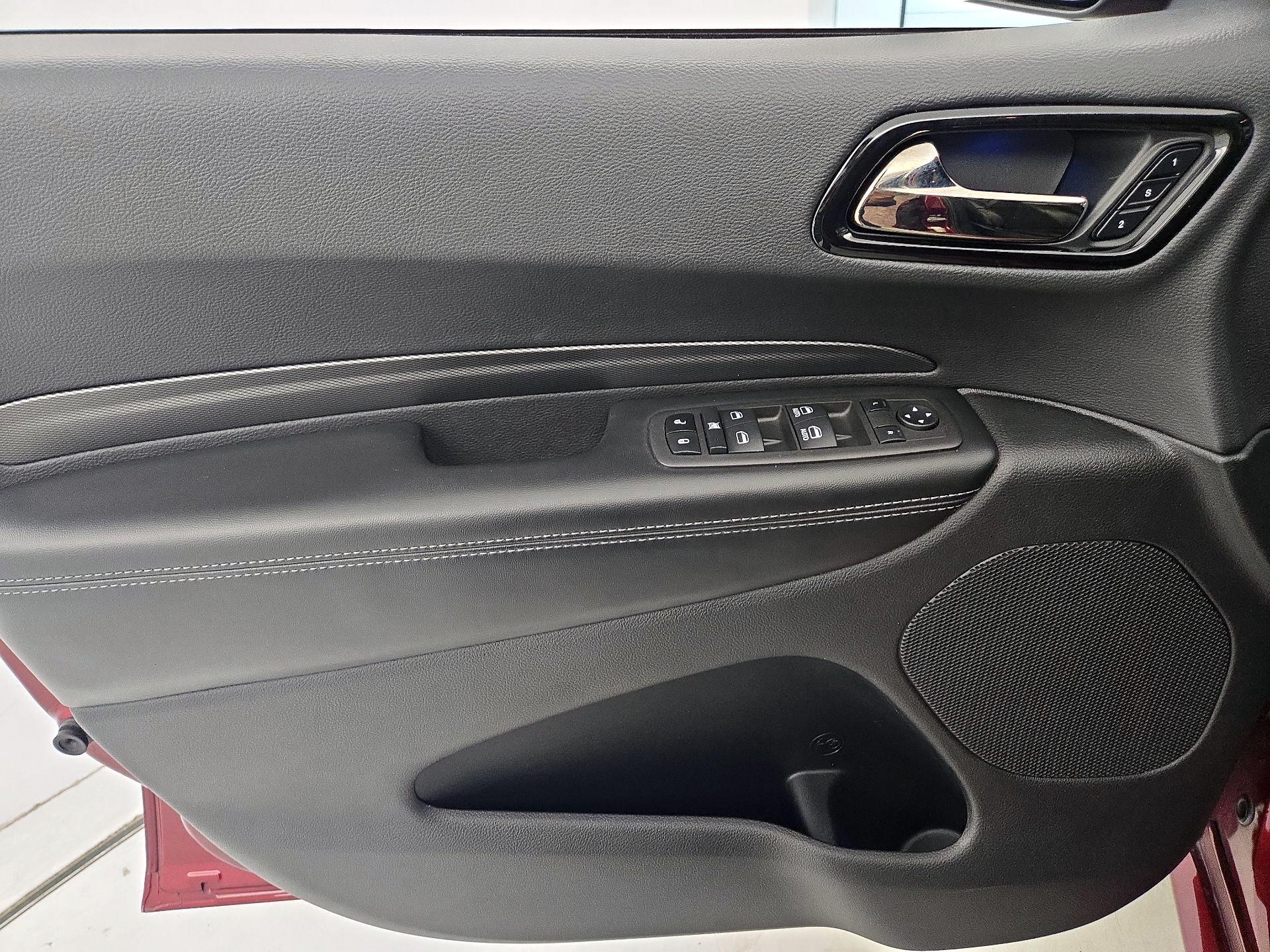 Thumbnail: 2022 Dodge Durango - 12