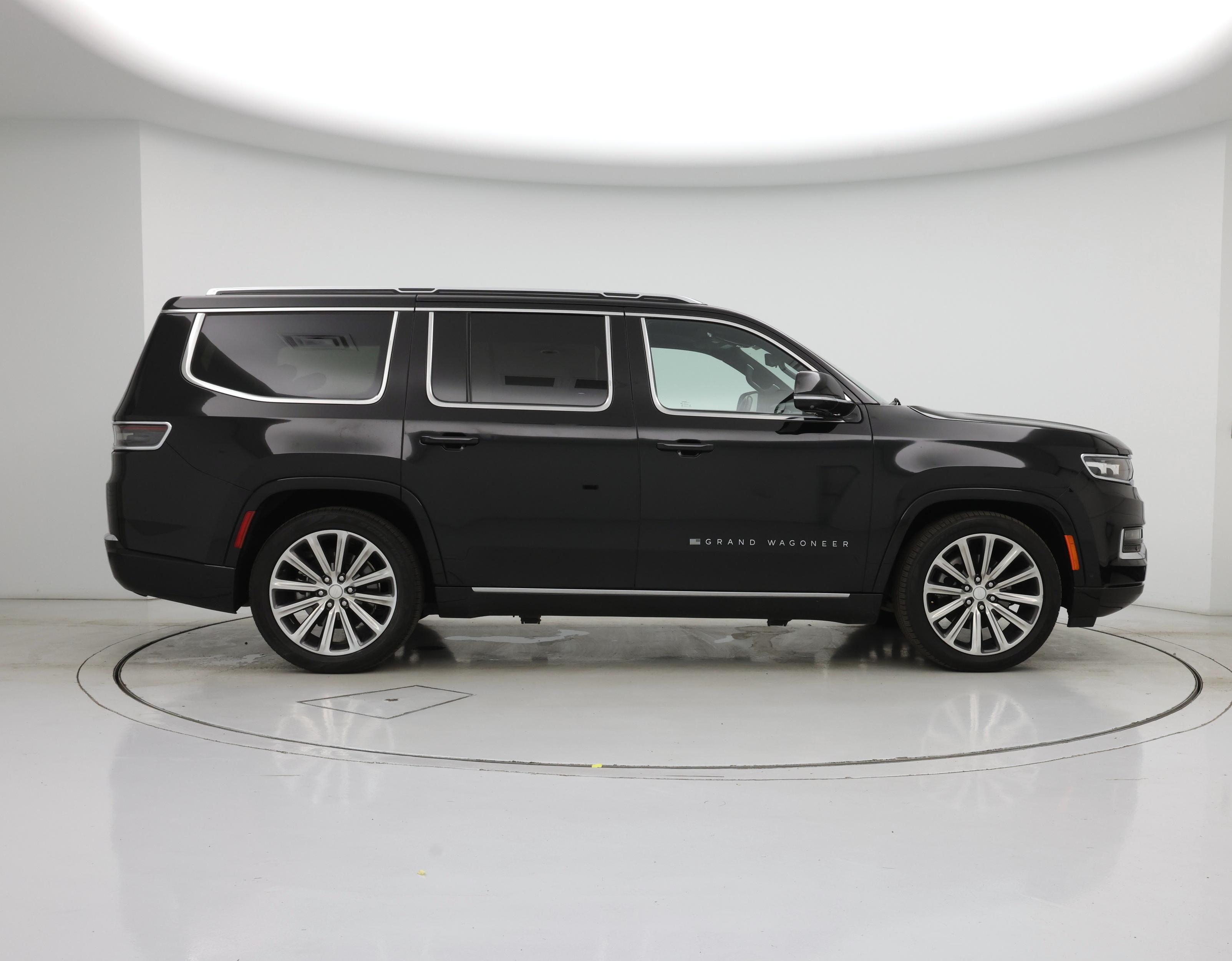 Thumbnail: 2022 Jeep Grand Wagoneer - 7