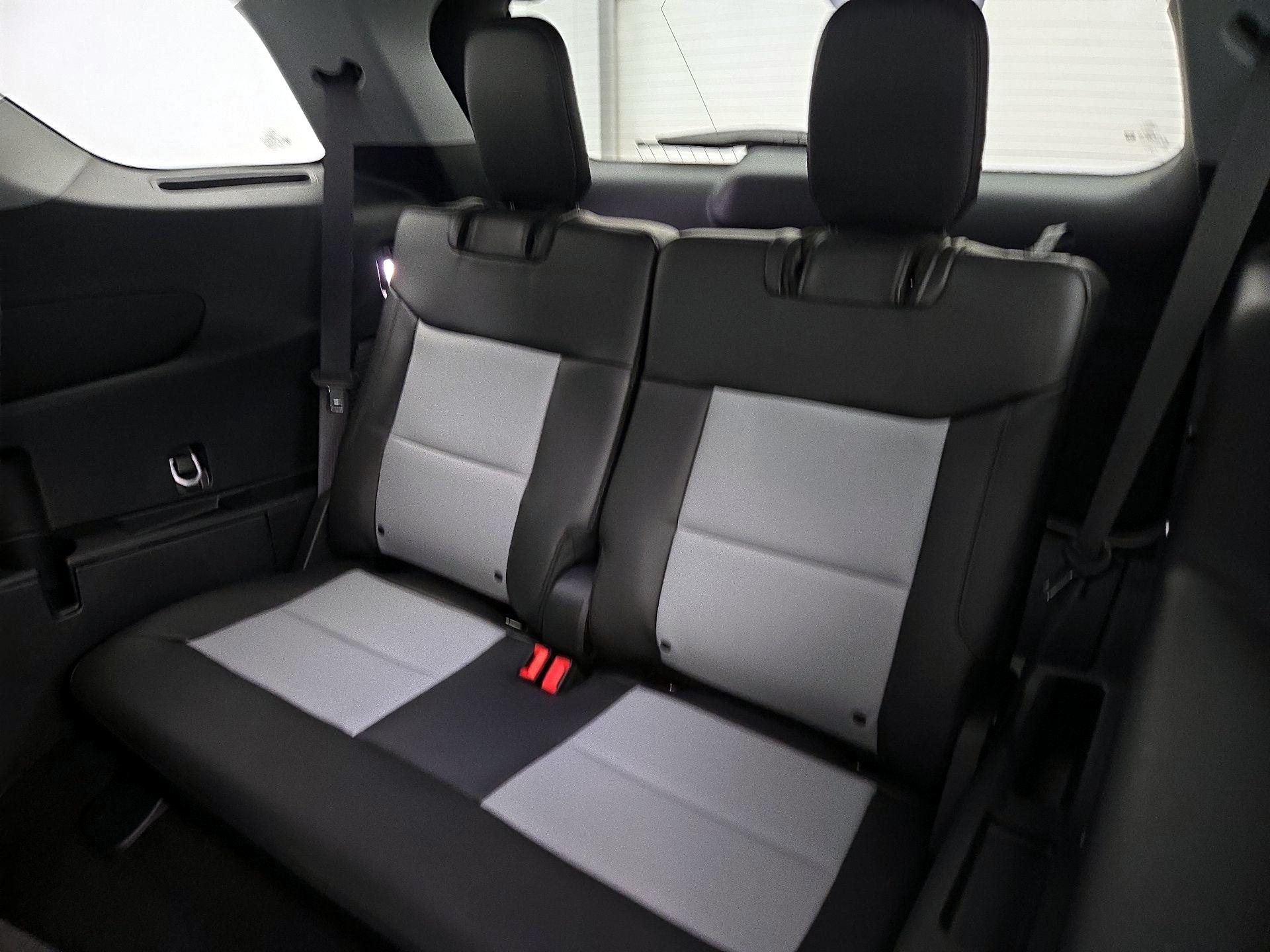 Thumbnail: 2024 Ford Explorer - 20