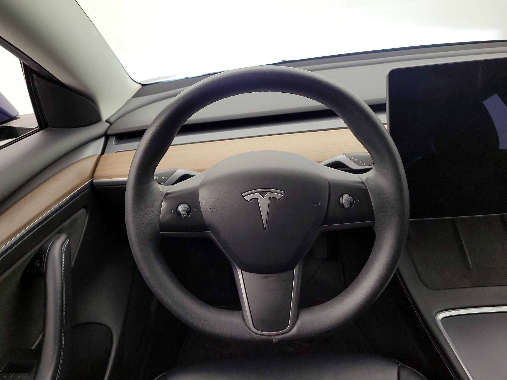 Thumbnail: 2022 Tesla Model 3 - 10