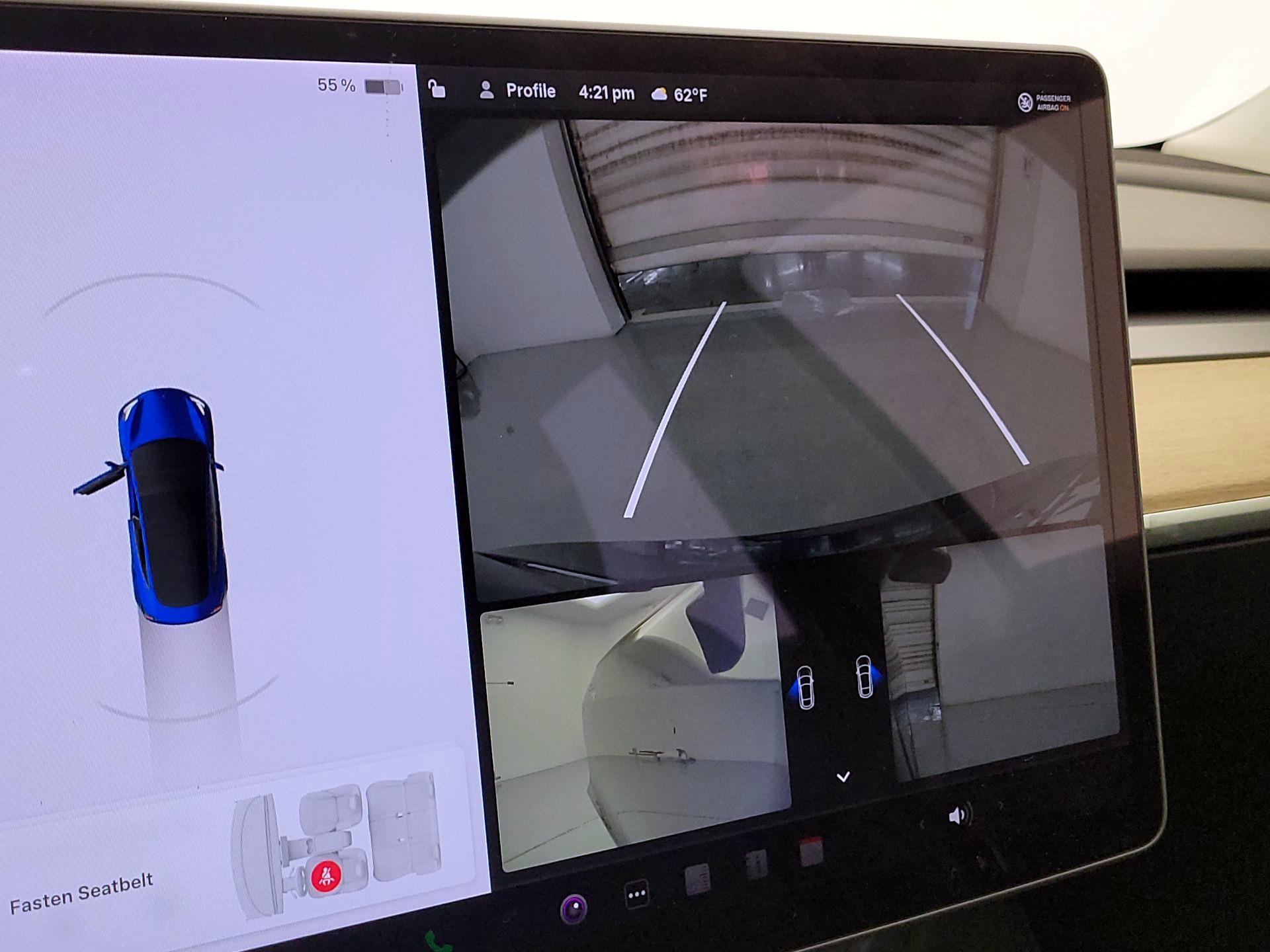 Thumbnail: 2022 Tesla Model 3 - 14