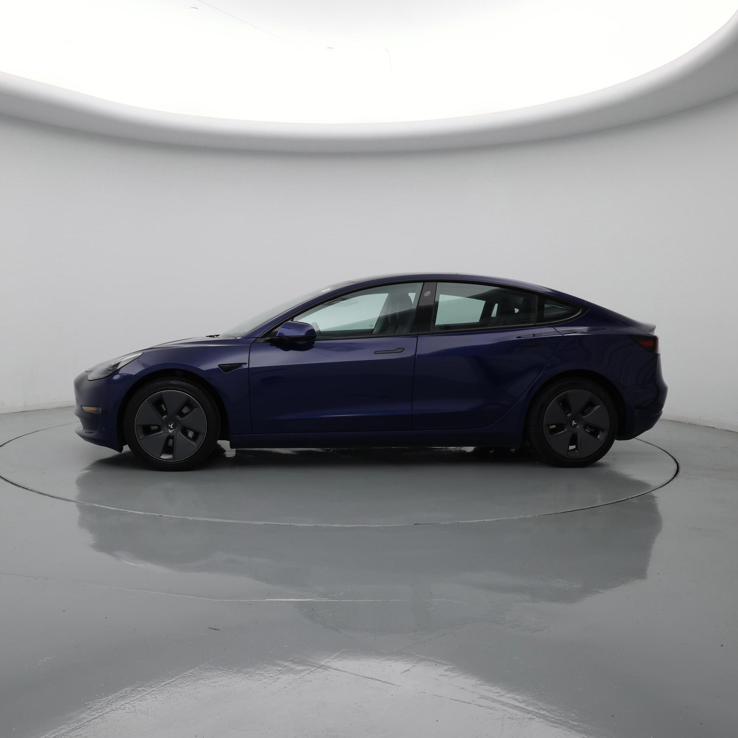 Thumbnail: 2022 Tesla Model 3 - 3