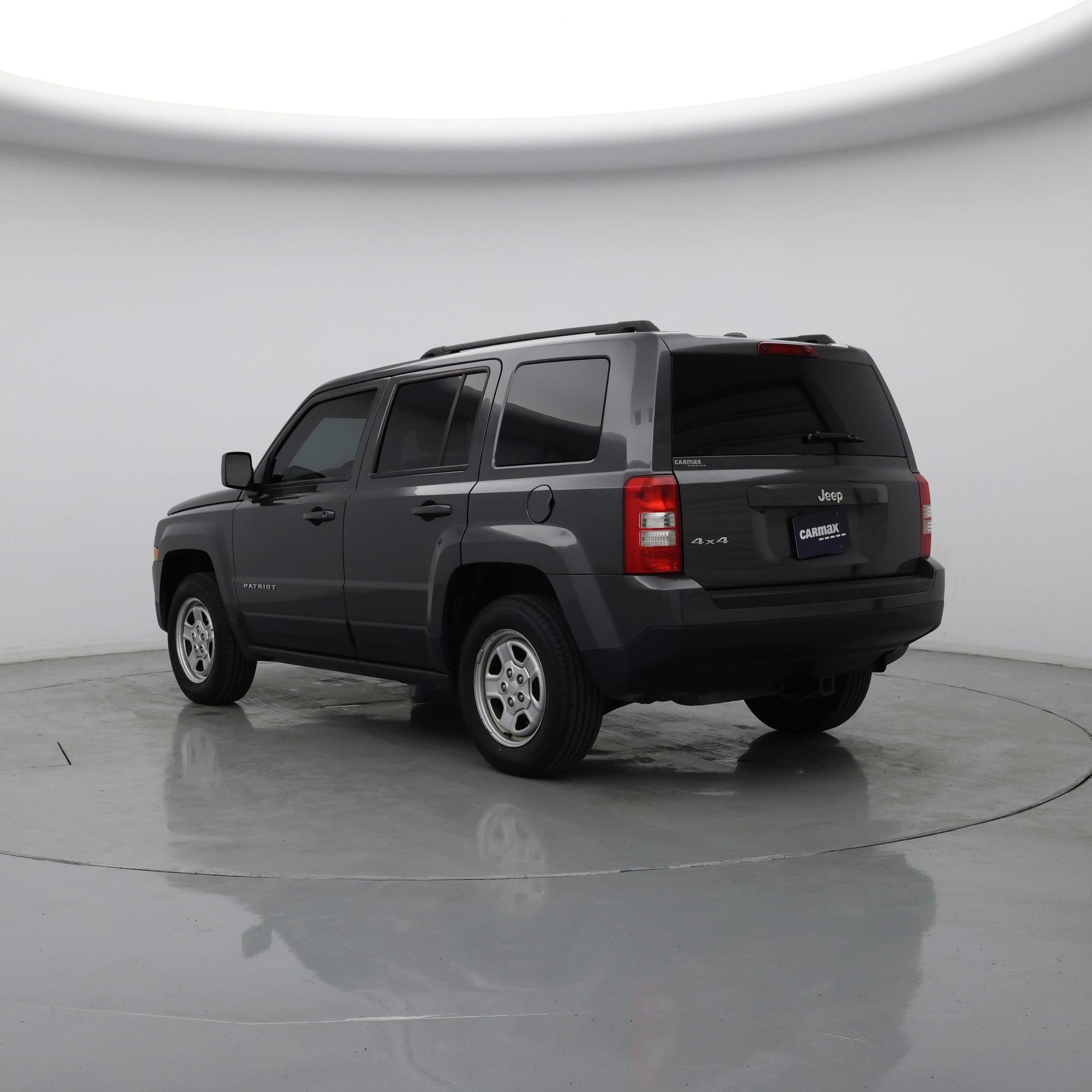 Thumbnail: 2016 Jeep Patriot - 2