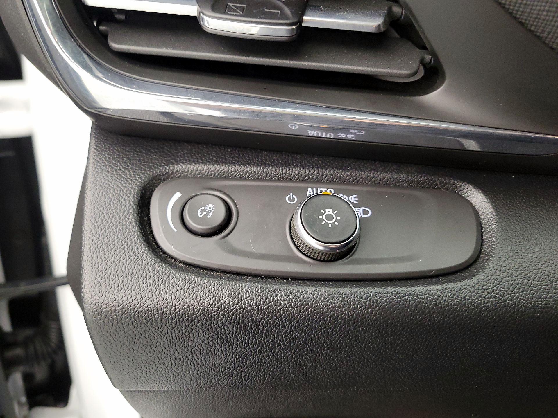 Thumbnail: 2025 Buick Envista - 13