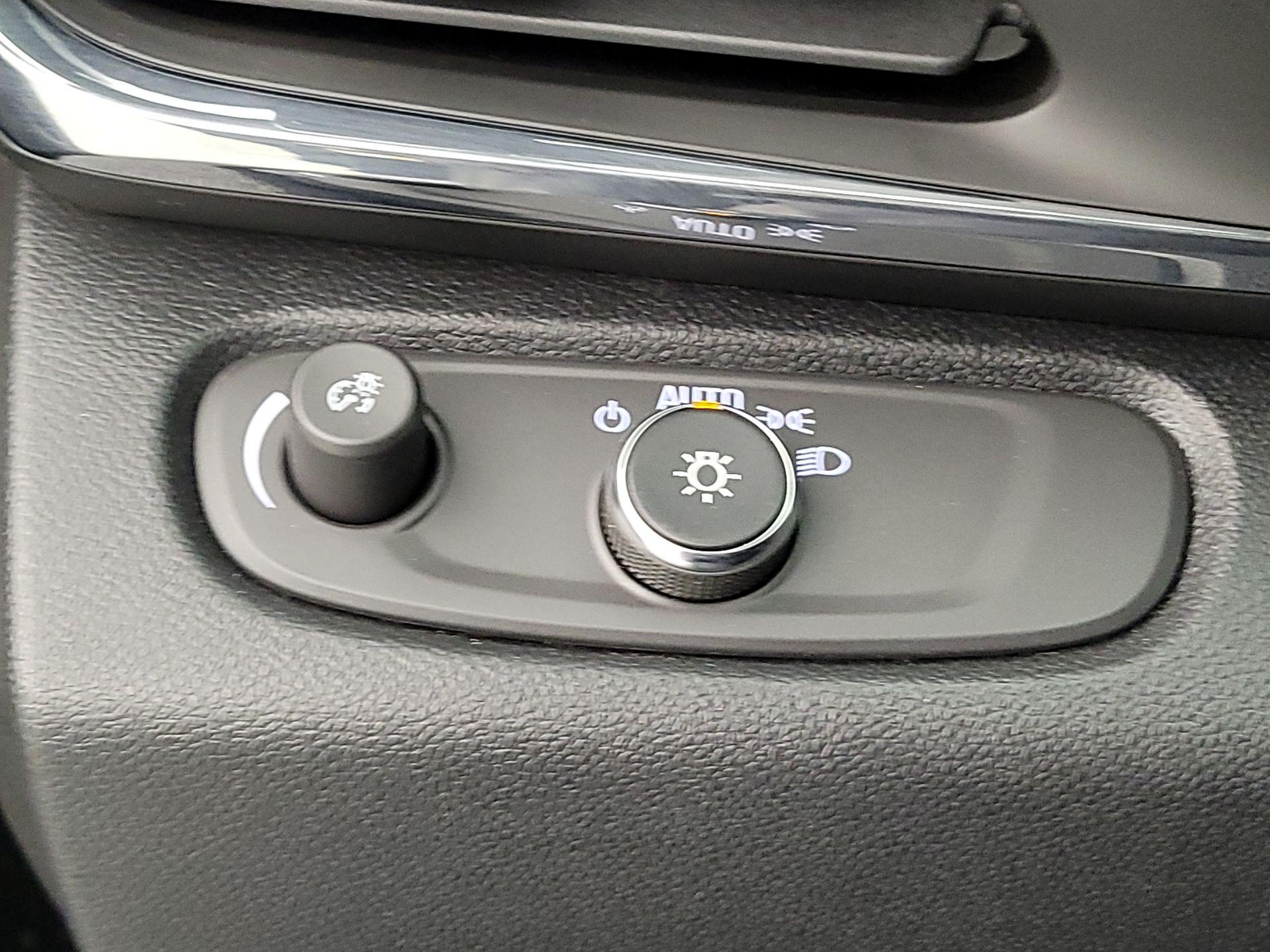 Thumbnail: 2025 Buick Envista - 13