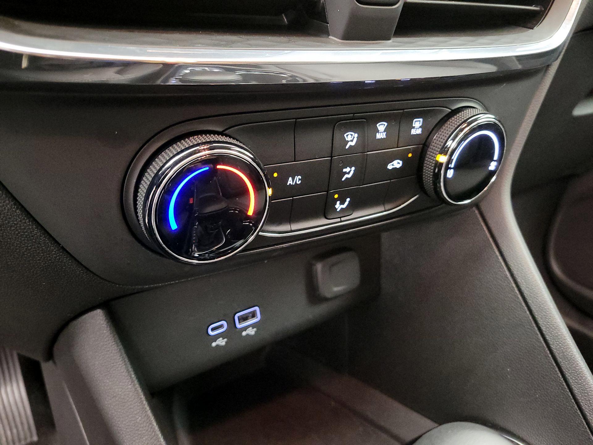 Thumbnail: 2025 Buick Encore GX - 16