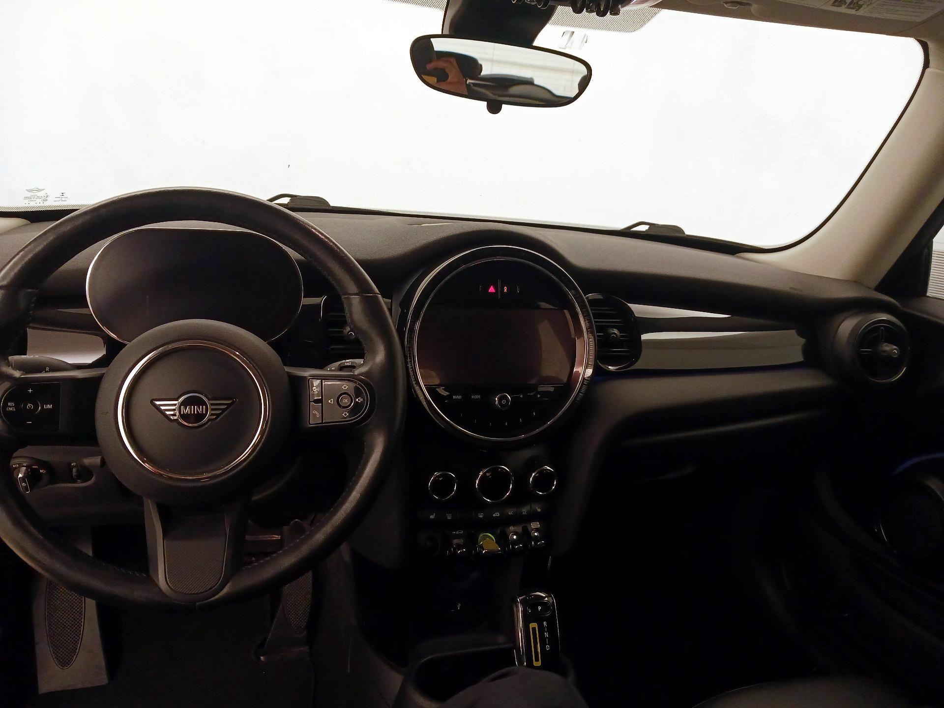 Thumbnail: 2022 MINI Cooper Hardtop - 9