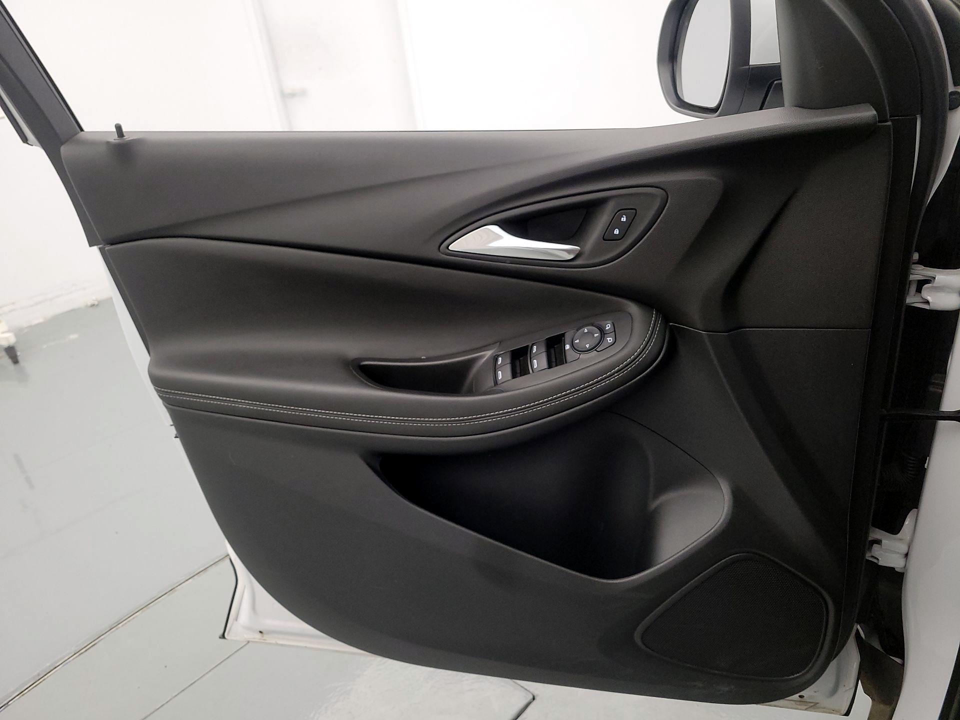 Thumbnail: 2025 Buick Encore GX - 12