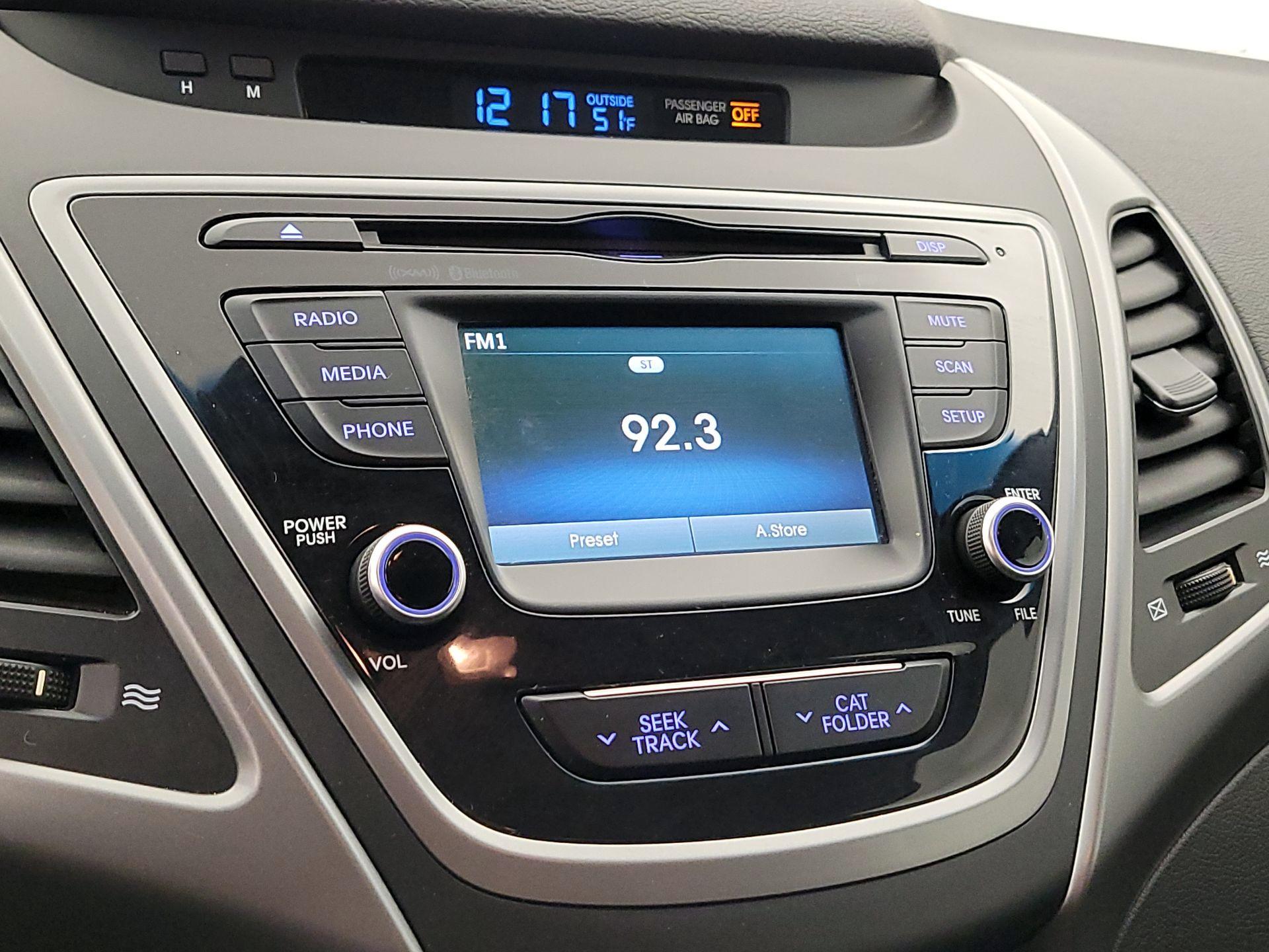 Thumbnail: 2015 Hyundai Elantra - 15