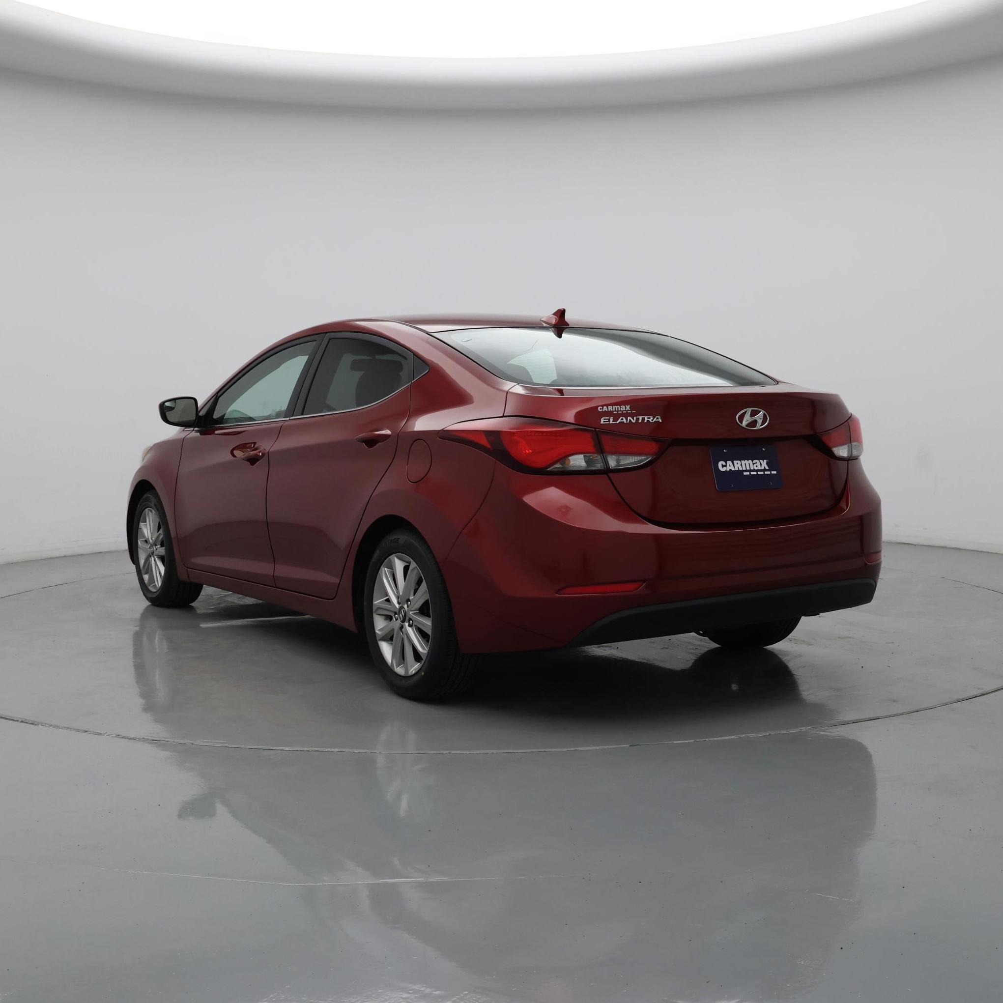 Thumbnail: 2015 Hyundai Elantra - 2