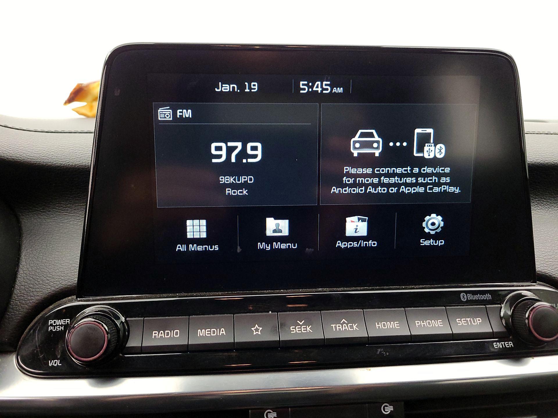 Thumbnail: 2020 Kia Forte - 15