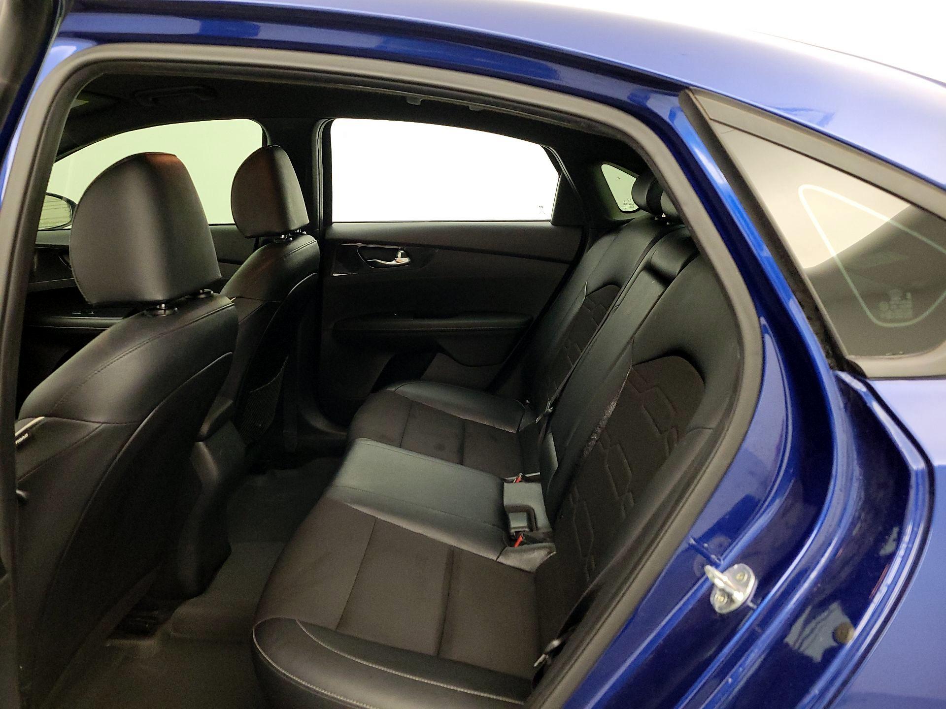 Thumbnail: 2020 Kia Forte - 19