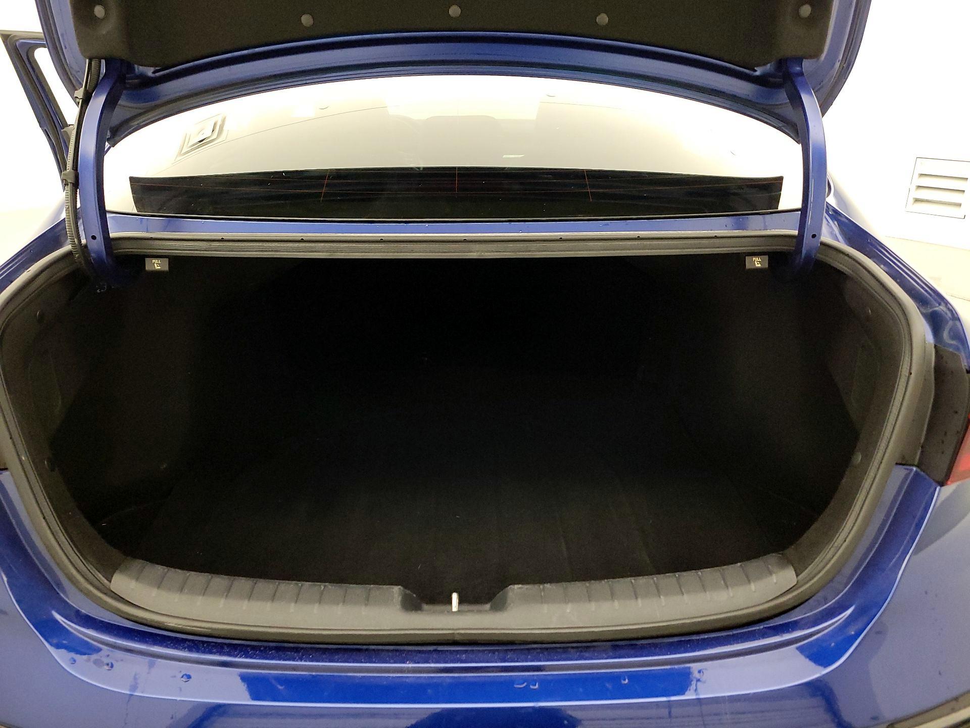 Thumbnail: 2020 Kia Forte - 20