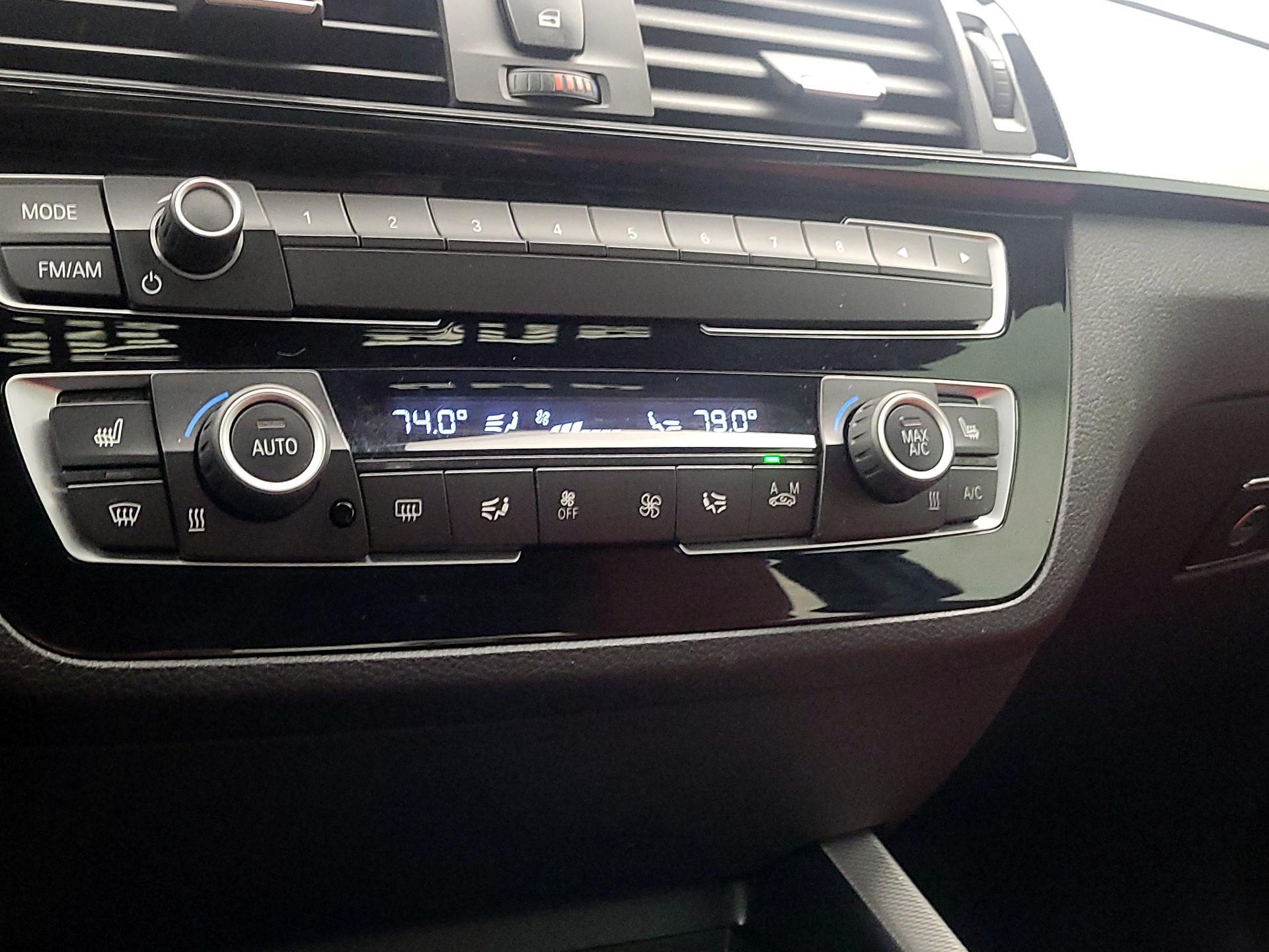 Thumbnail: 2021 BMW 2 Series - 17