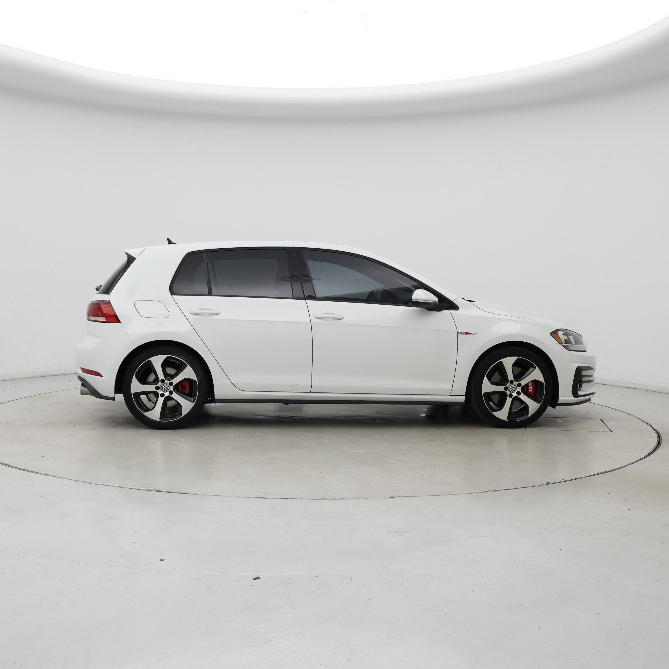 Thumbnail: 2019 Volkswagen Golf - 7