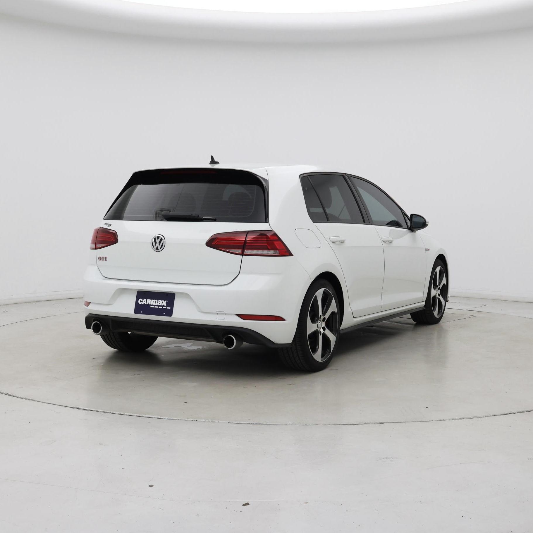 Thumbnail: 2019 Volkswagen Golf - 8