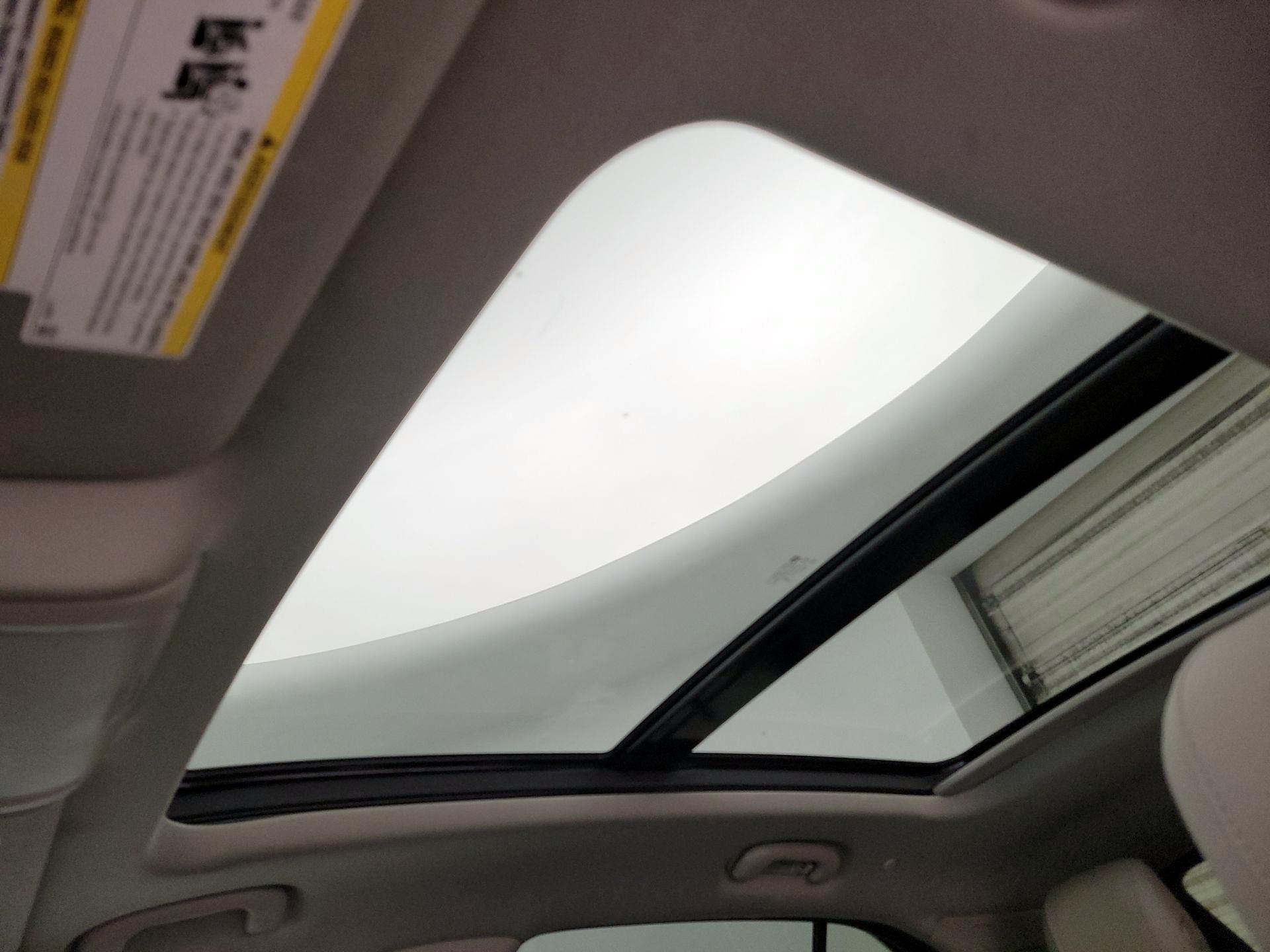 Thumbnail: 2020 Cadillac XT4 - 20