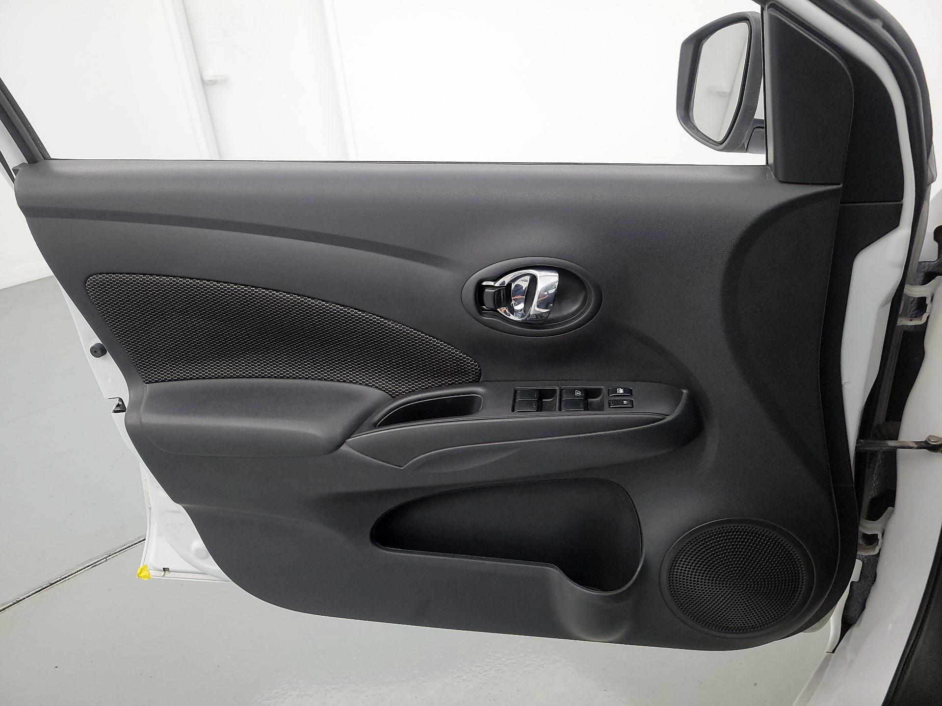 Thumbnail: 2018 Nissan Versa - 12