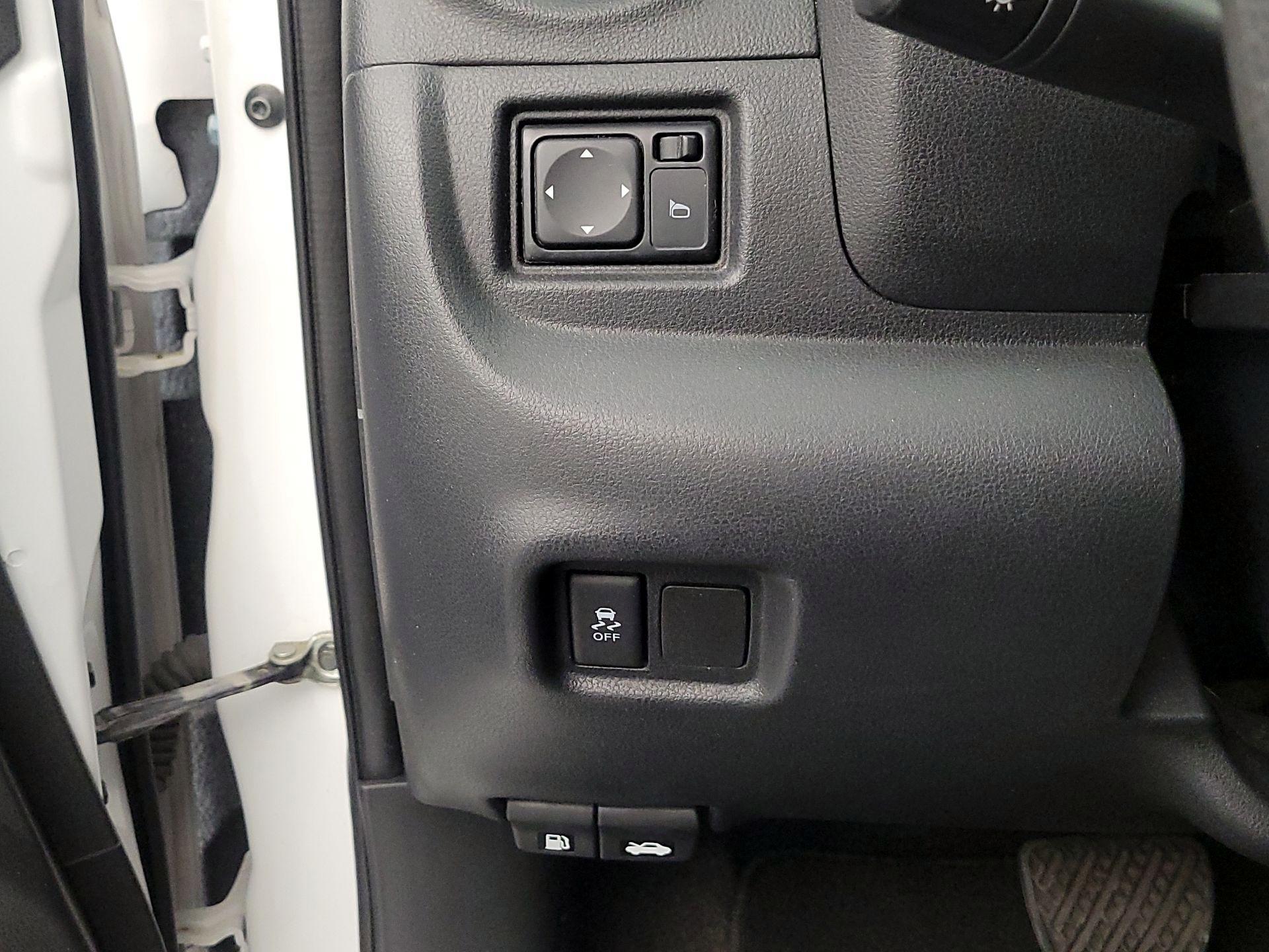 Thumbnail: 2018 Nissan Versa - 13