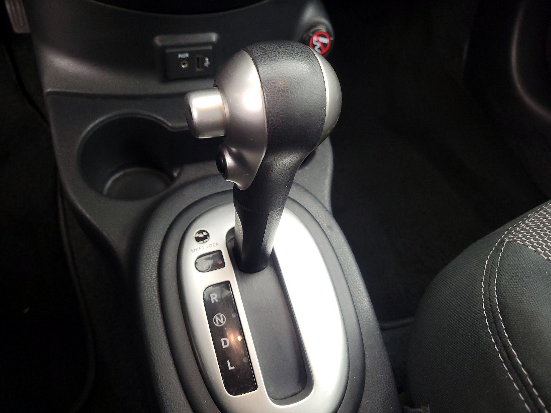 Thumbnail: 2018 Nissan Versa - 16