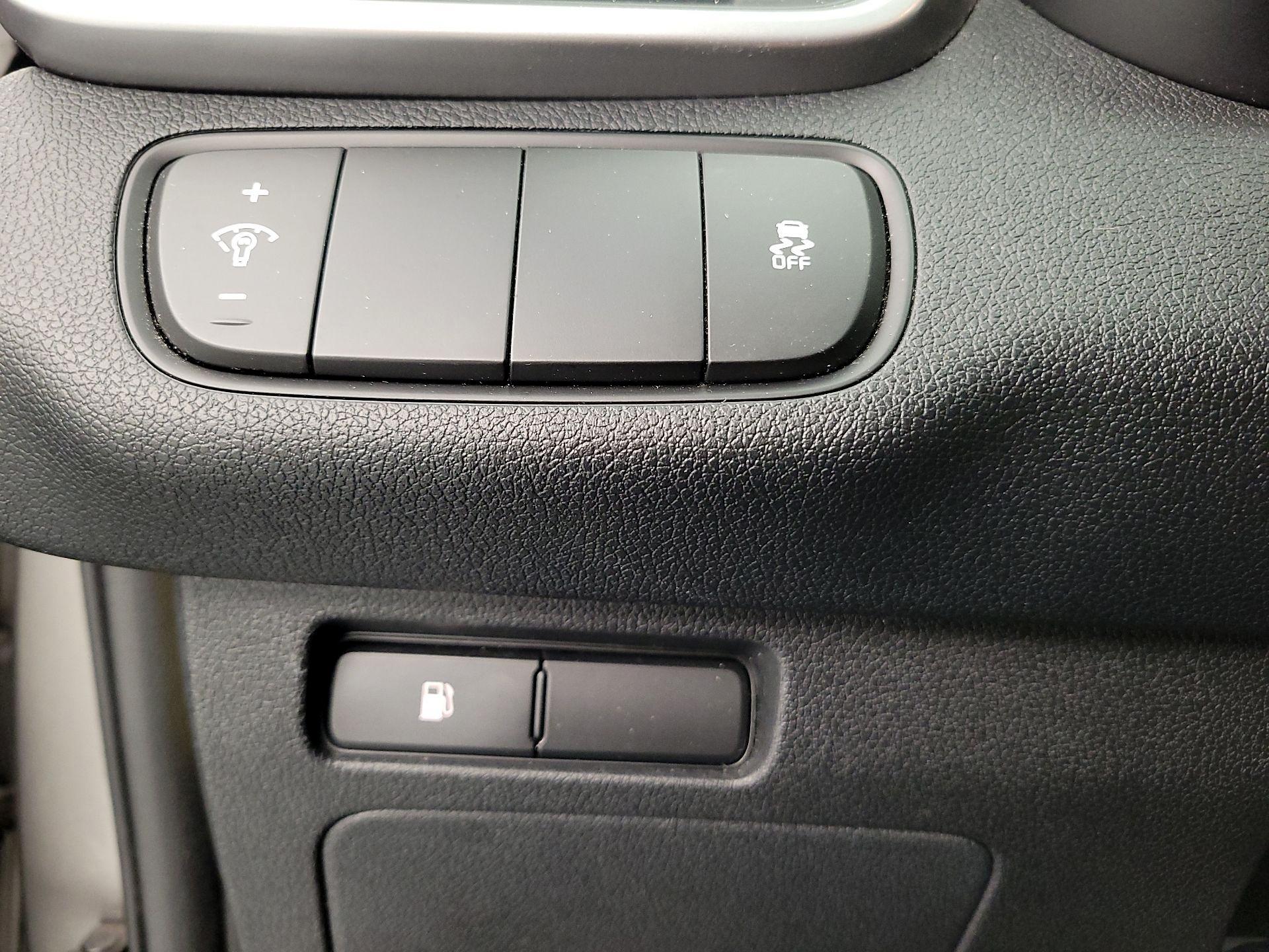 Thumbnail: 2017 Kia Sorento - 13