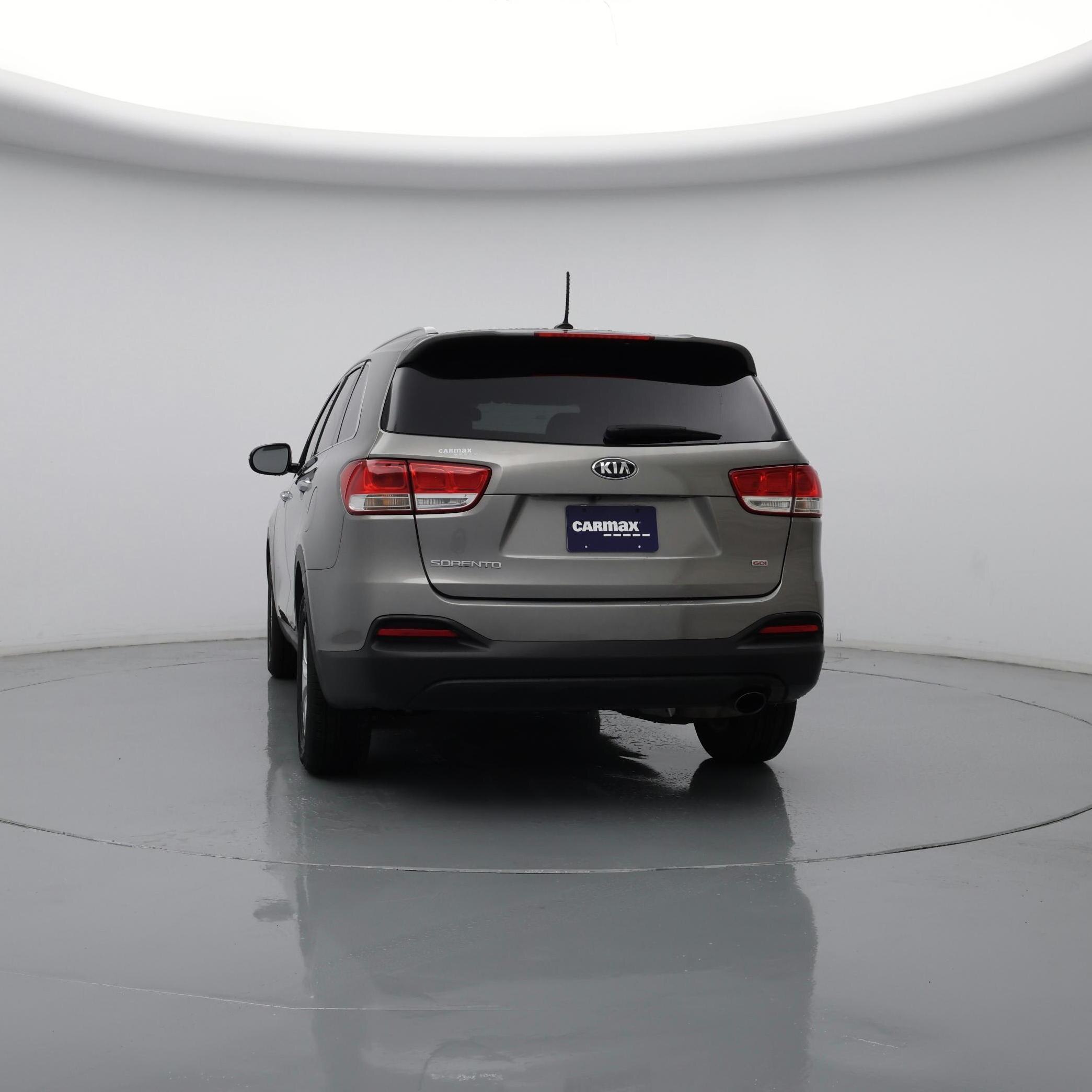 Thumbnail: 2017 Kia Sorento - 6